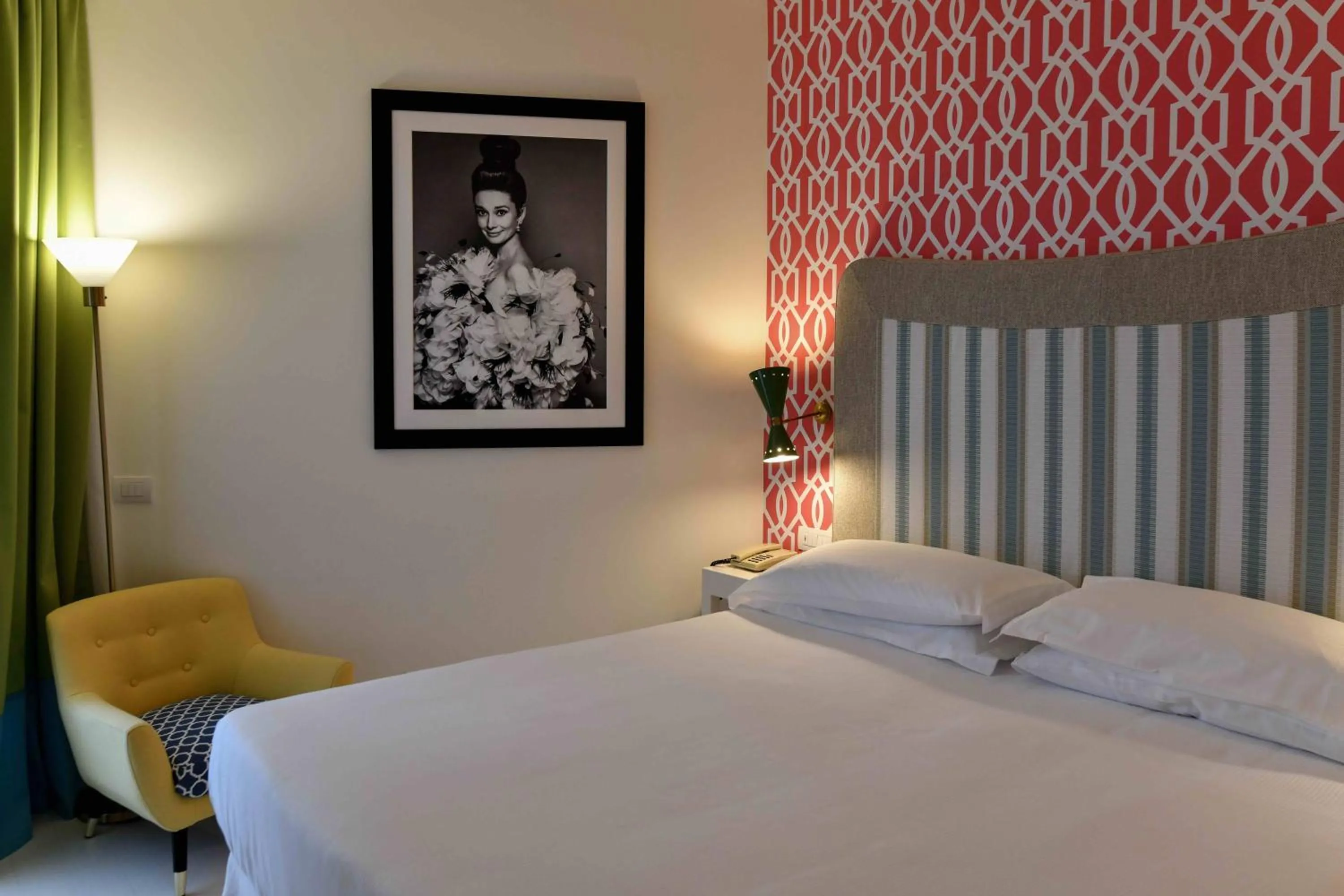 View (from property/room), Bed in Hotel Majestic