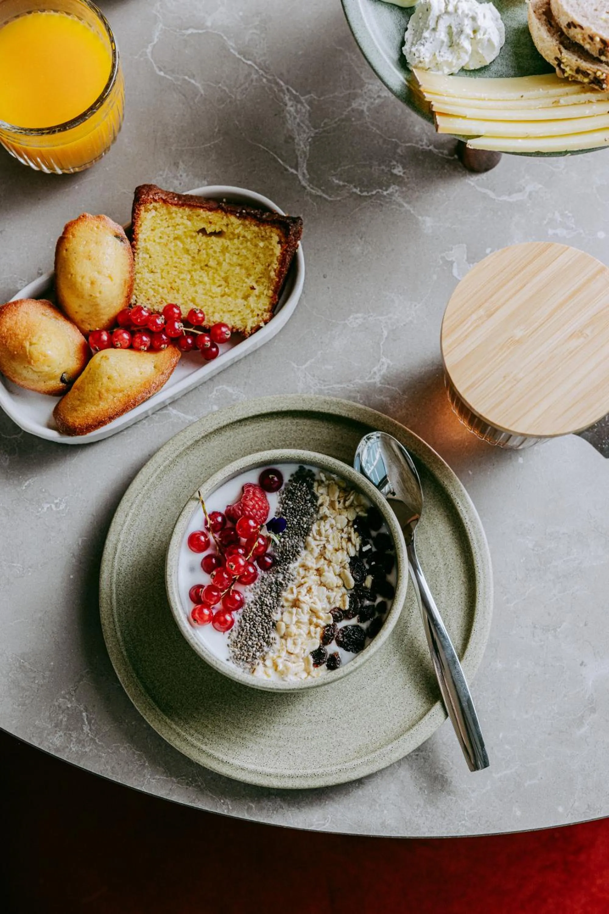 Food in Sangha Toulouse