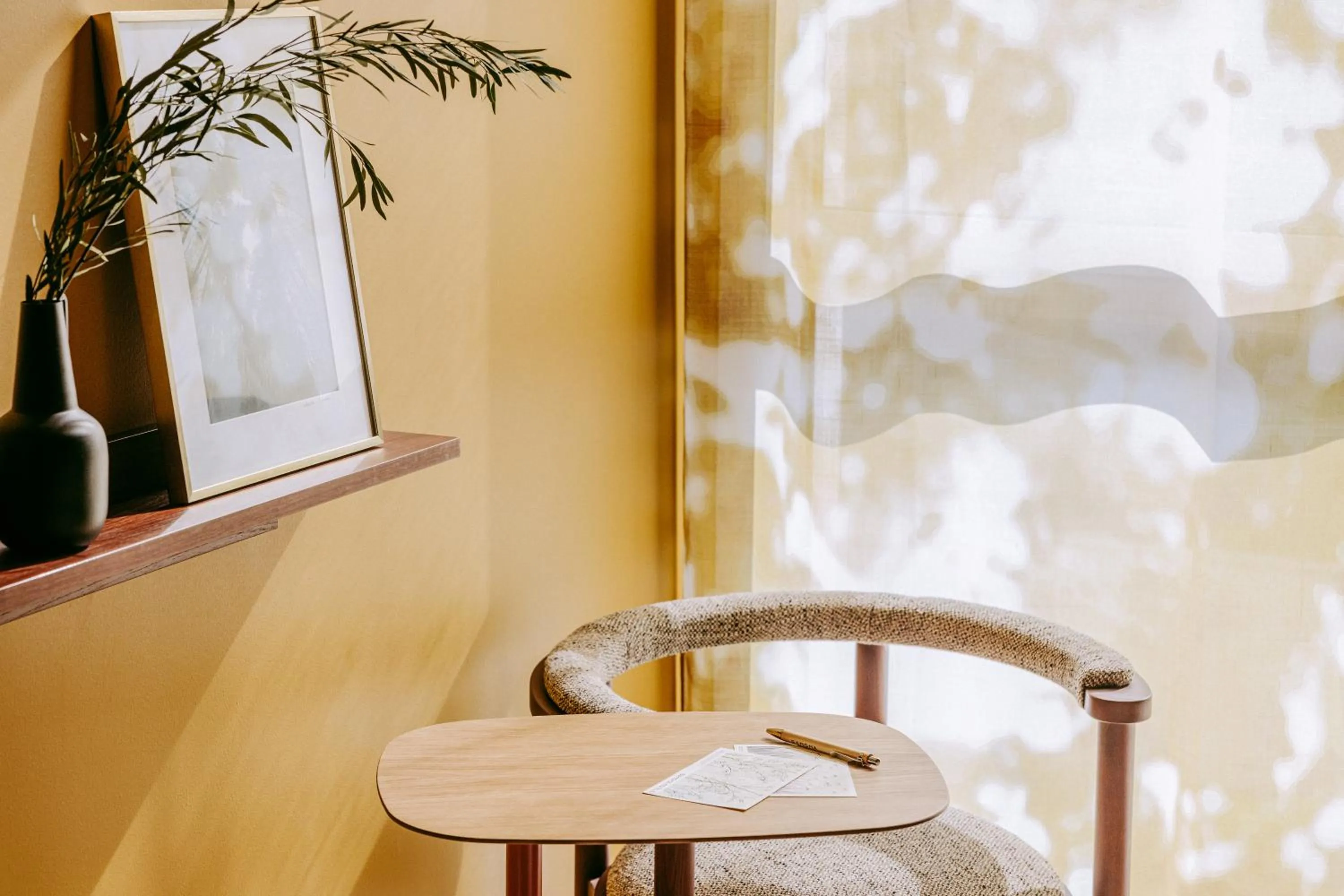 Seating area in Sangha Toulouse