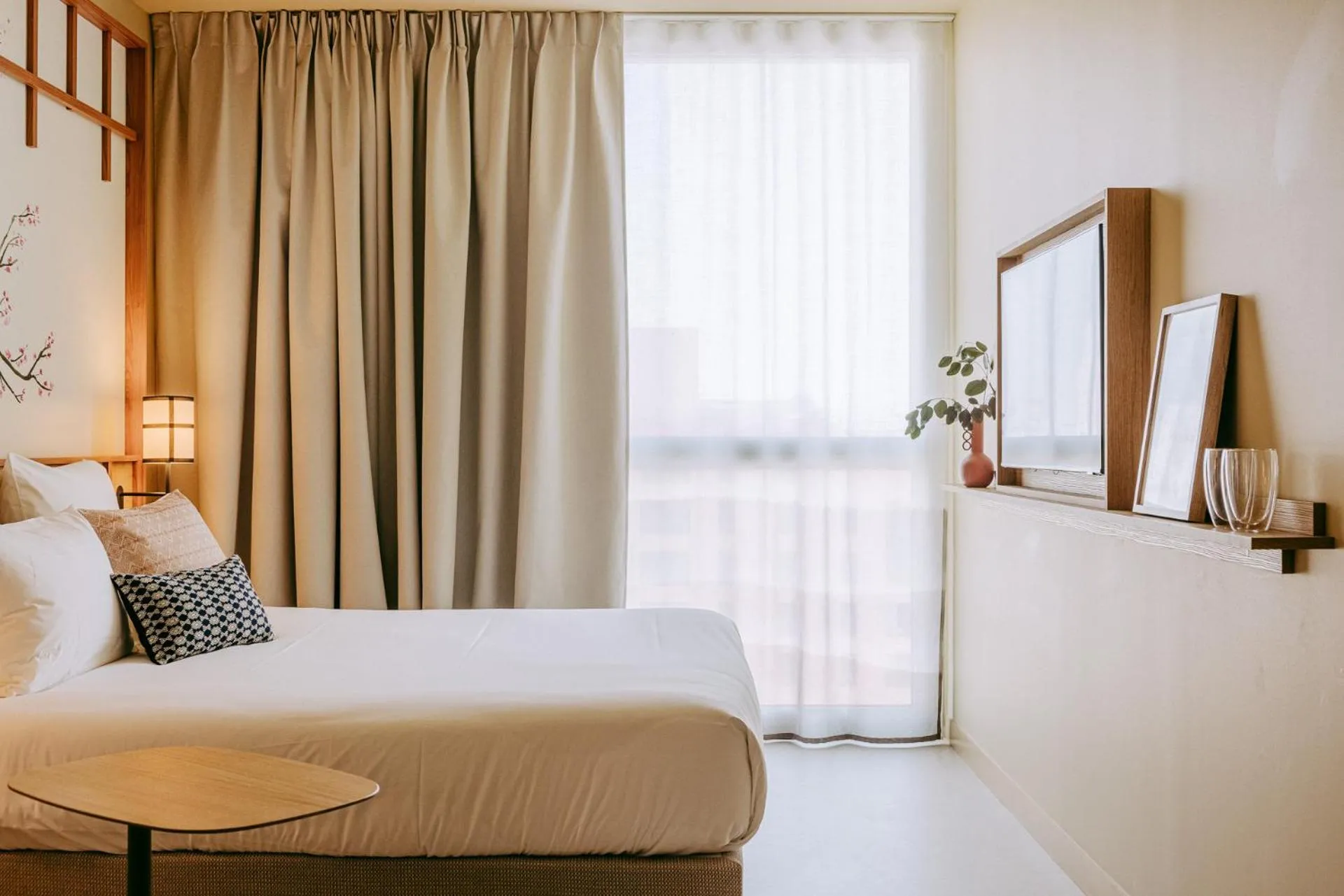 Bed in Sangha Toulouse