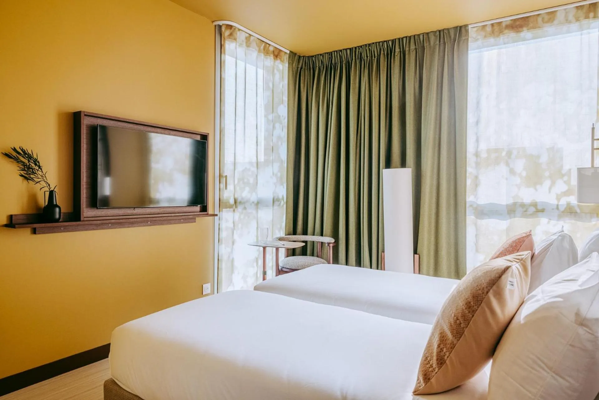 Bed in Sangha Toulouse