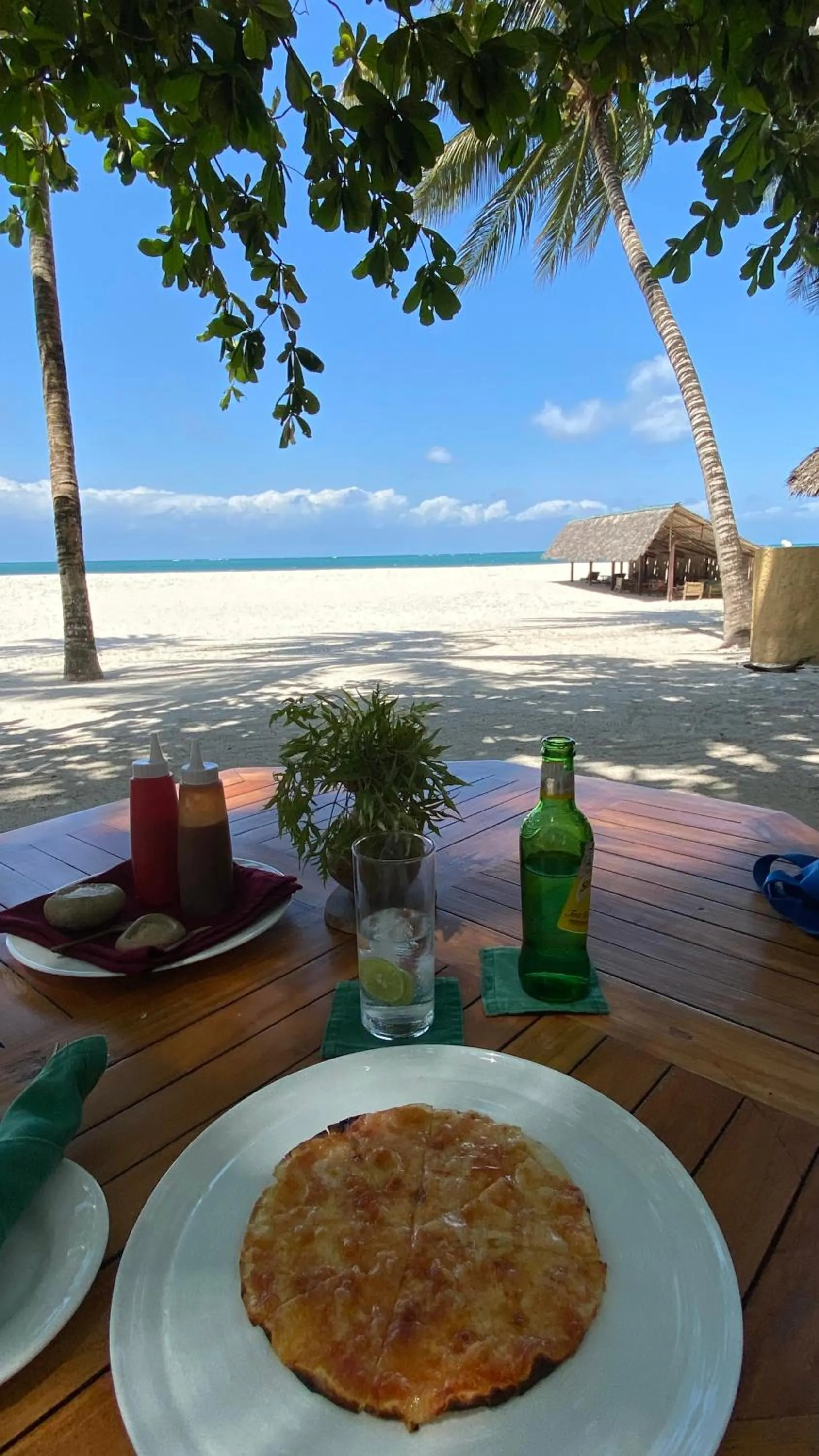 Lounge or bar in Pinewood Beach Resort and Spa