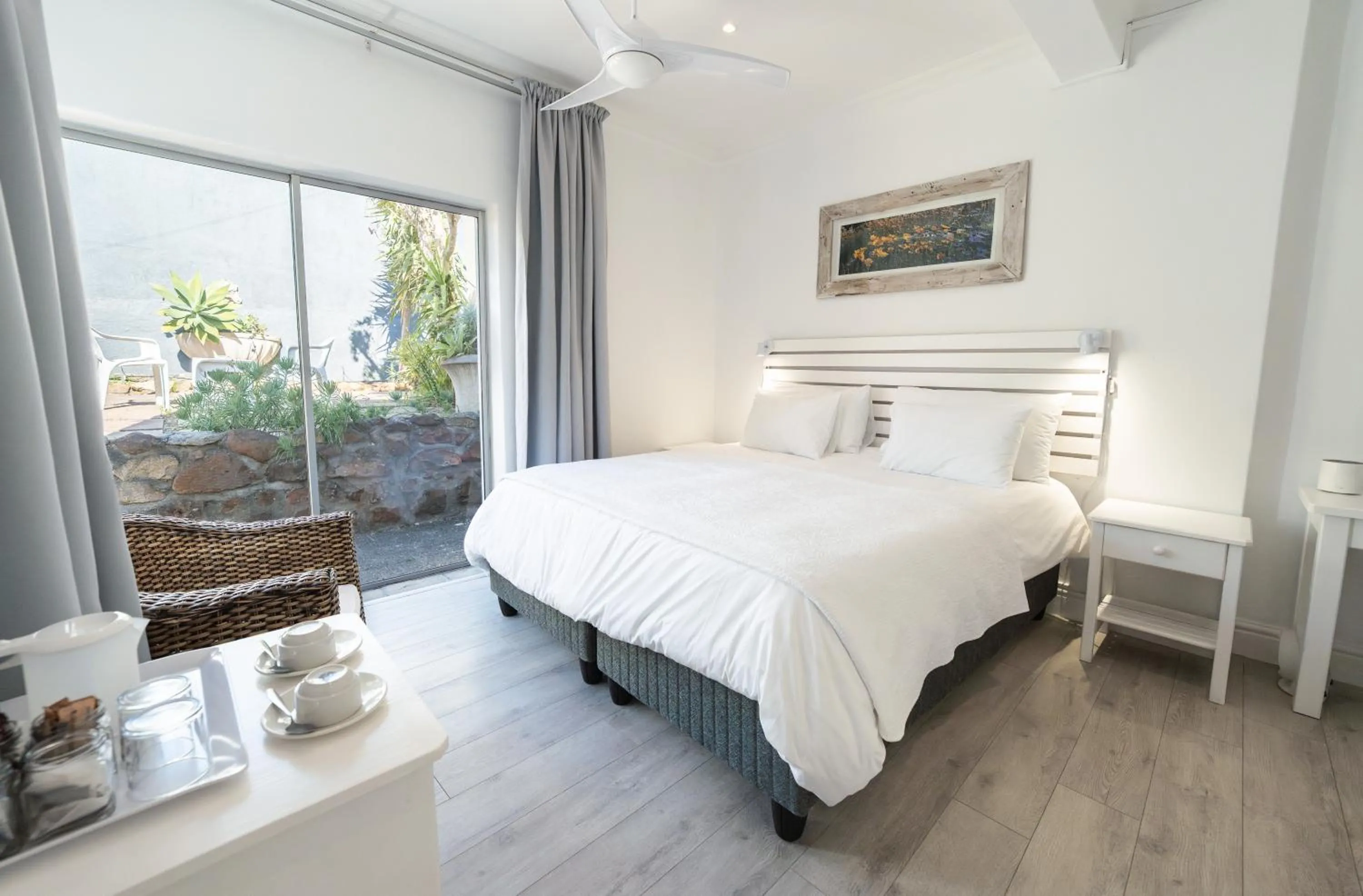 Garden View Room King or Twin bed in Finchley Guesthouse in Camps Bay