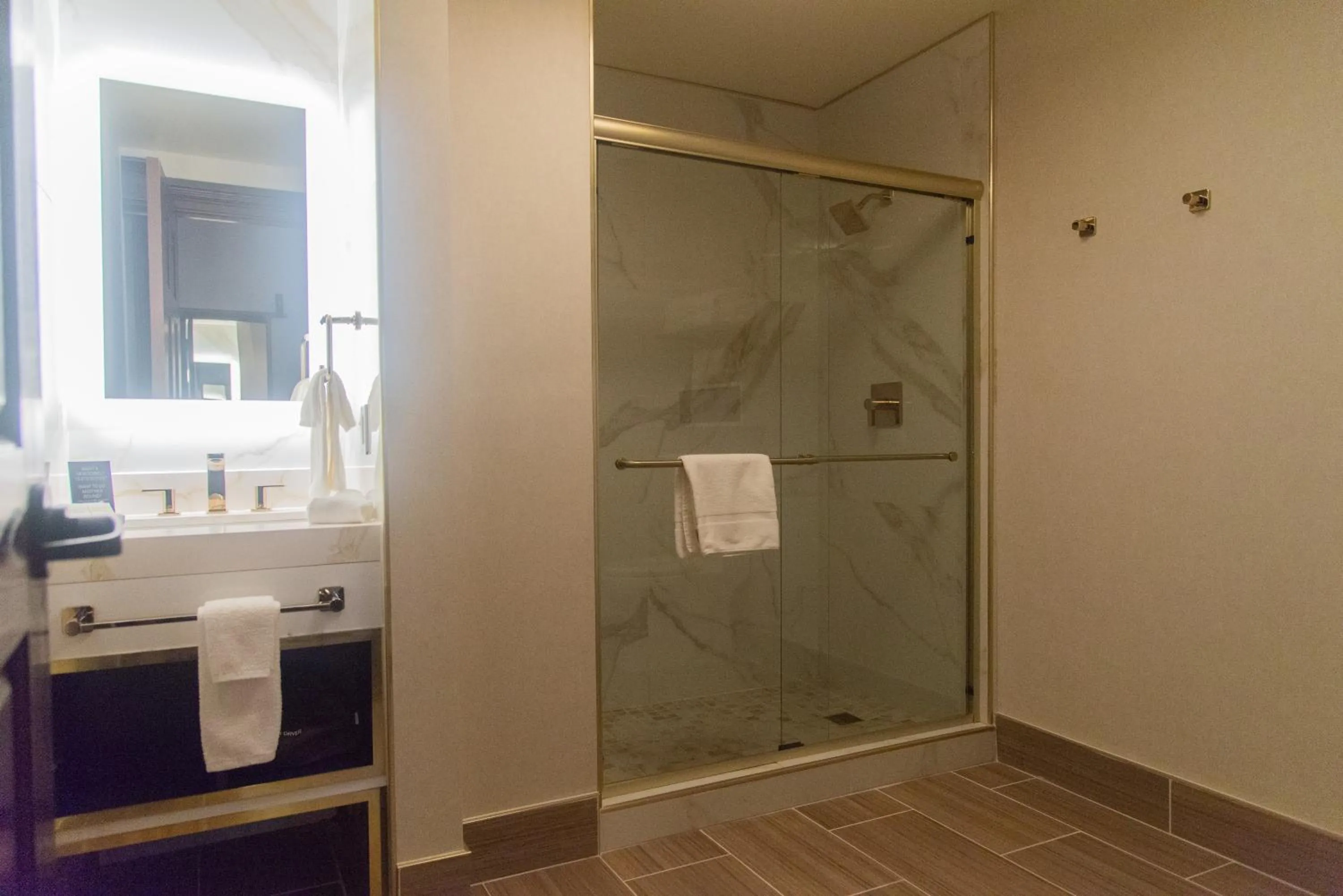 Shower in Rocksino by Hard Rock Deadwood
