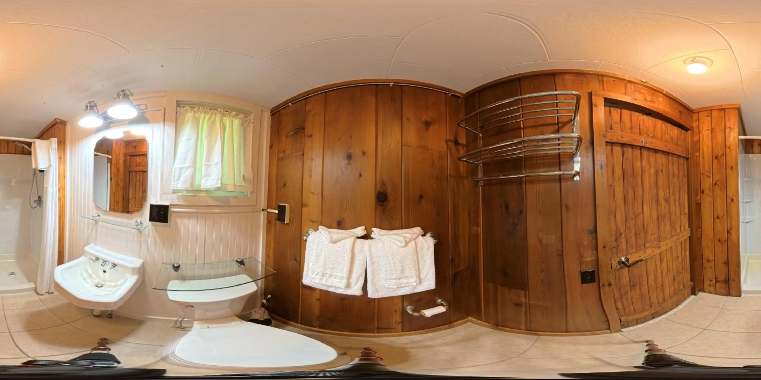Shower in Dune Climb Inn