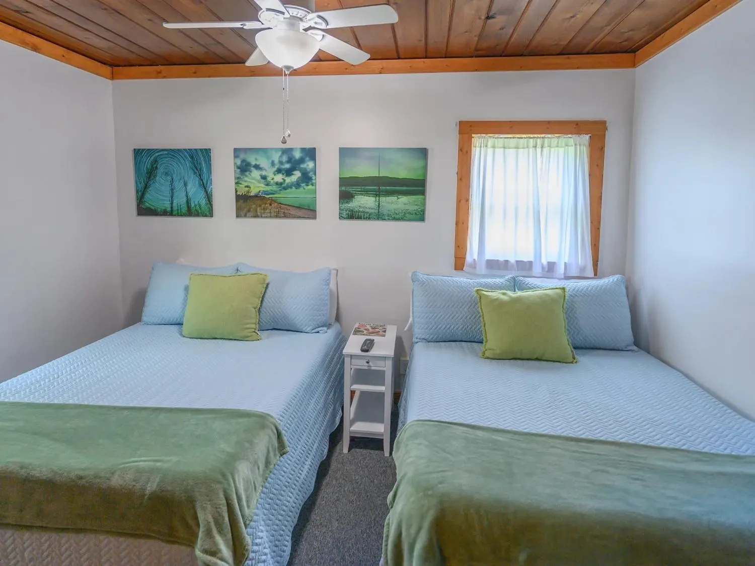 Bed in Dune Climb Inn