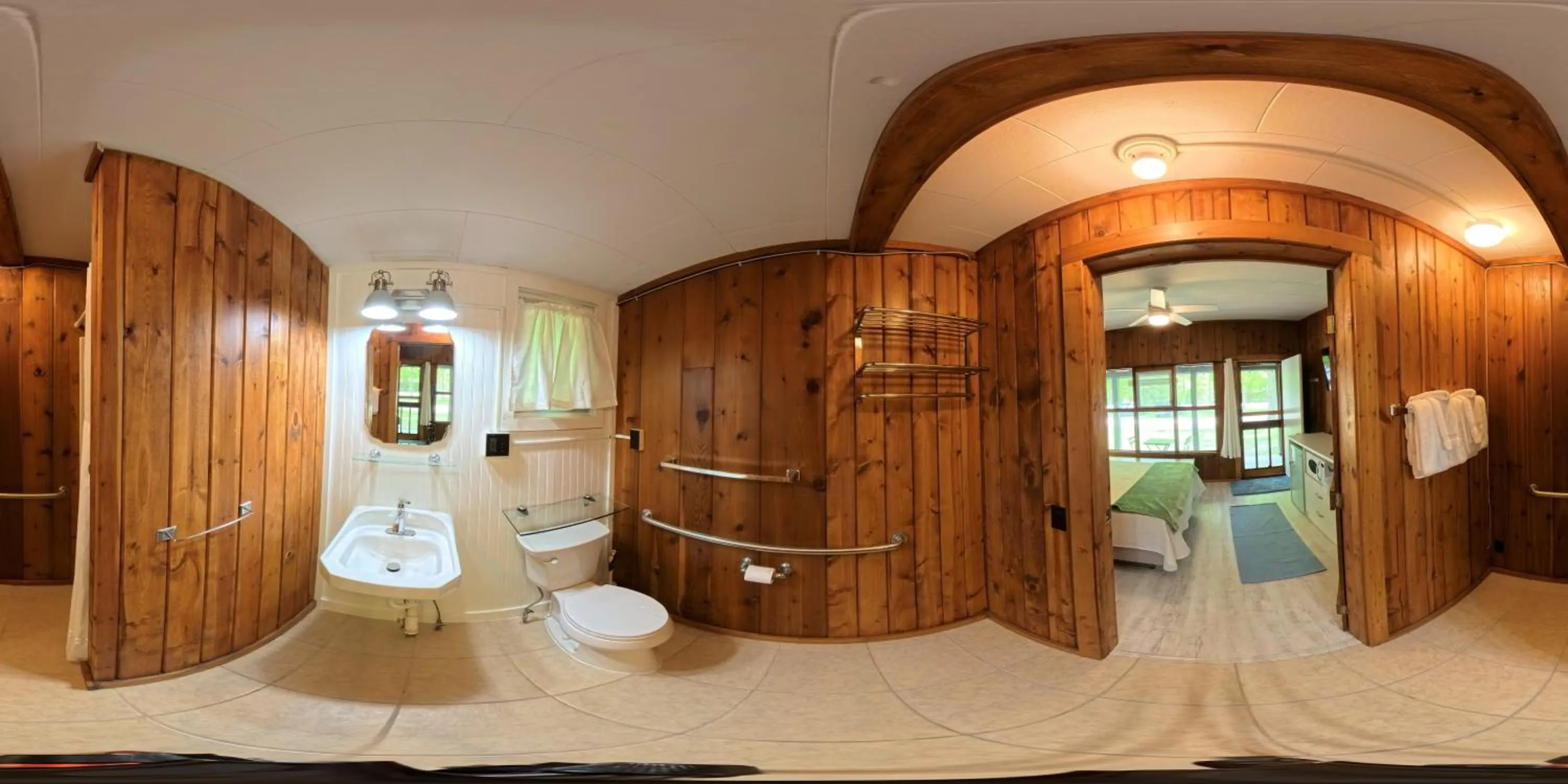 Bathroom in Dune Climb Inn