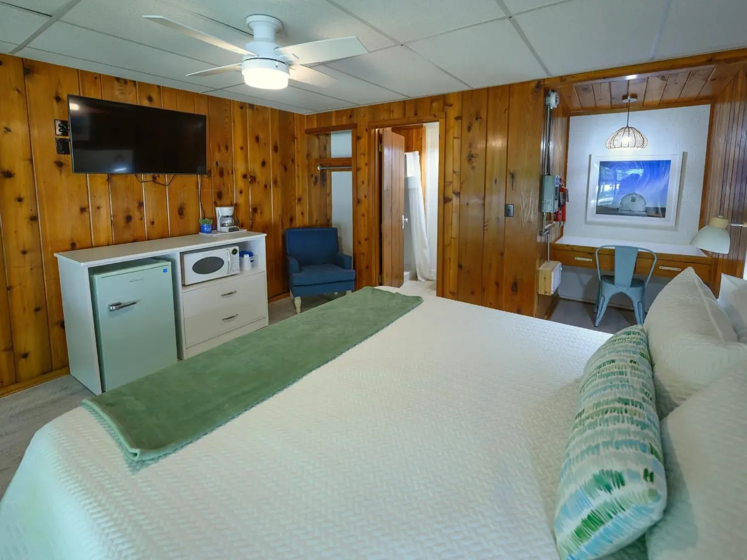 Bed in Dune Climb Inn