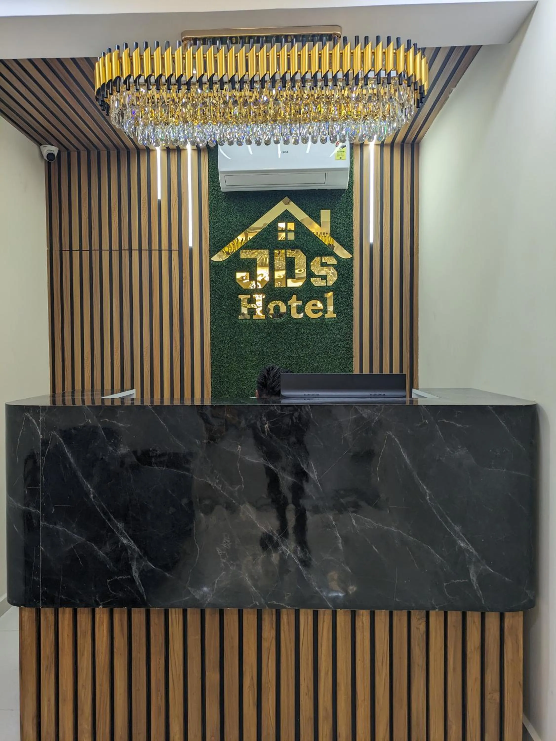 Property logo or sign in Hotel JDS