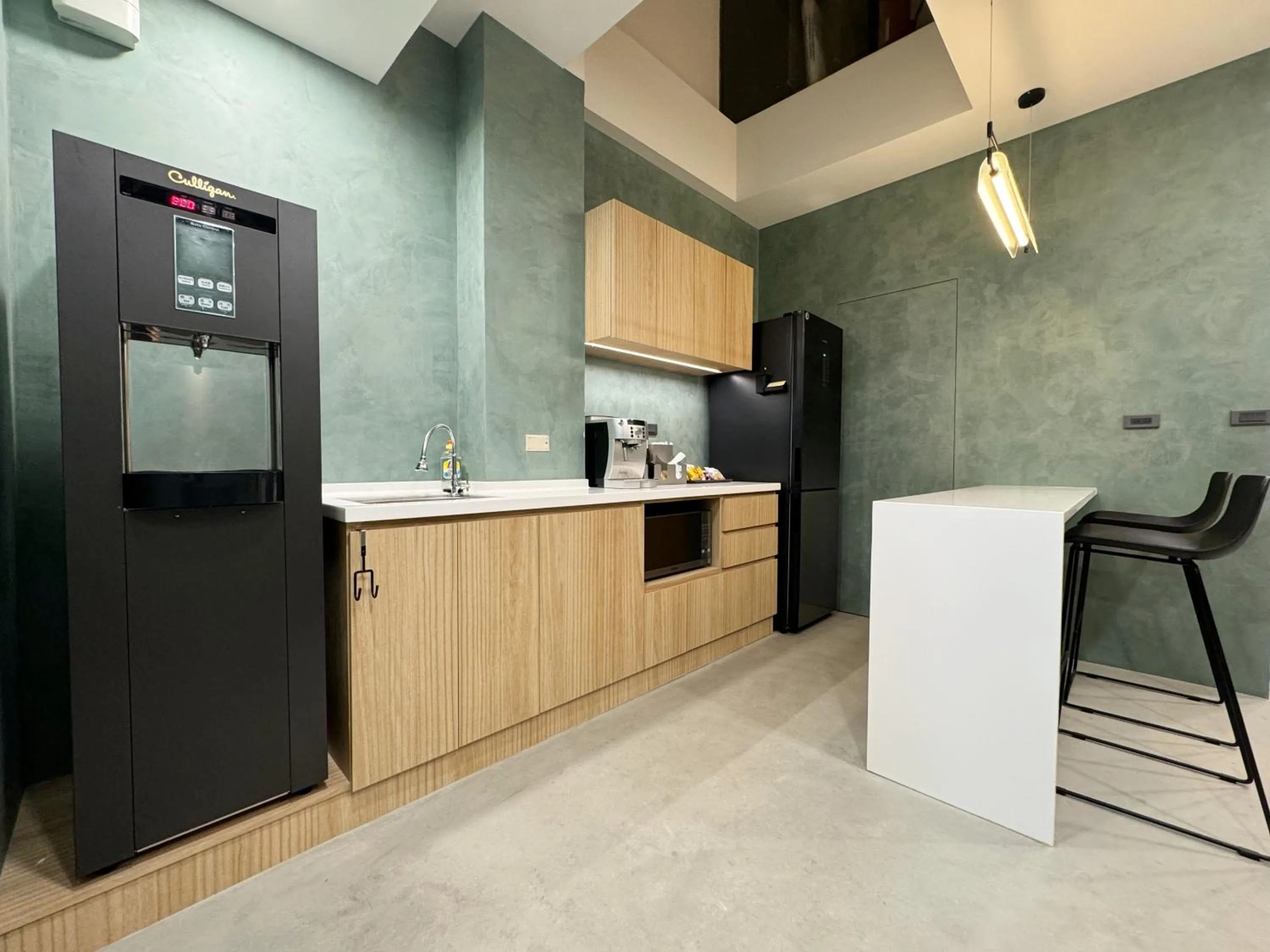 Kitchen or kitchenette in A Day A Room