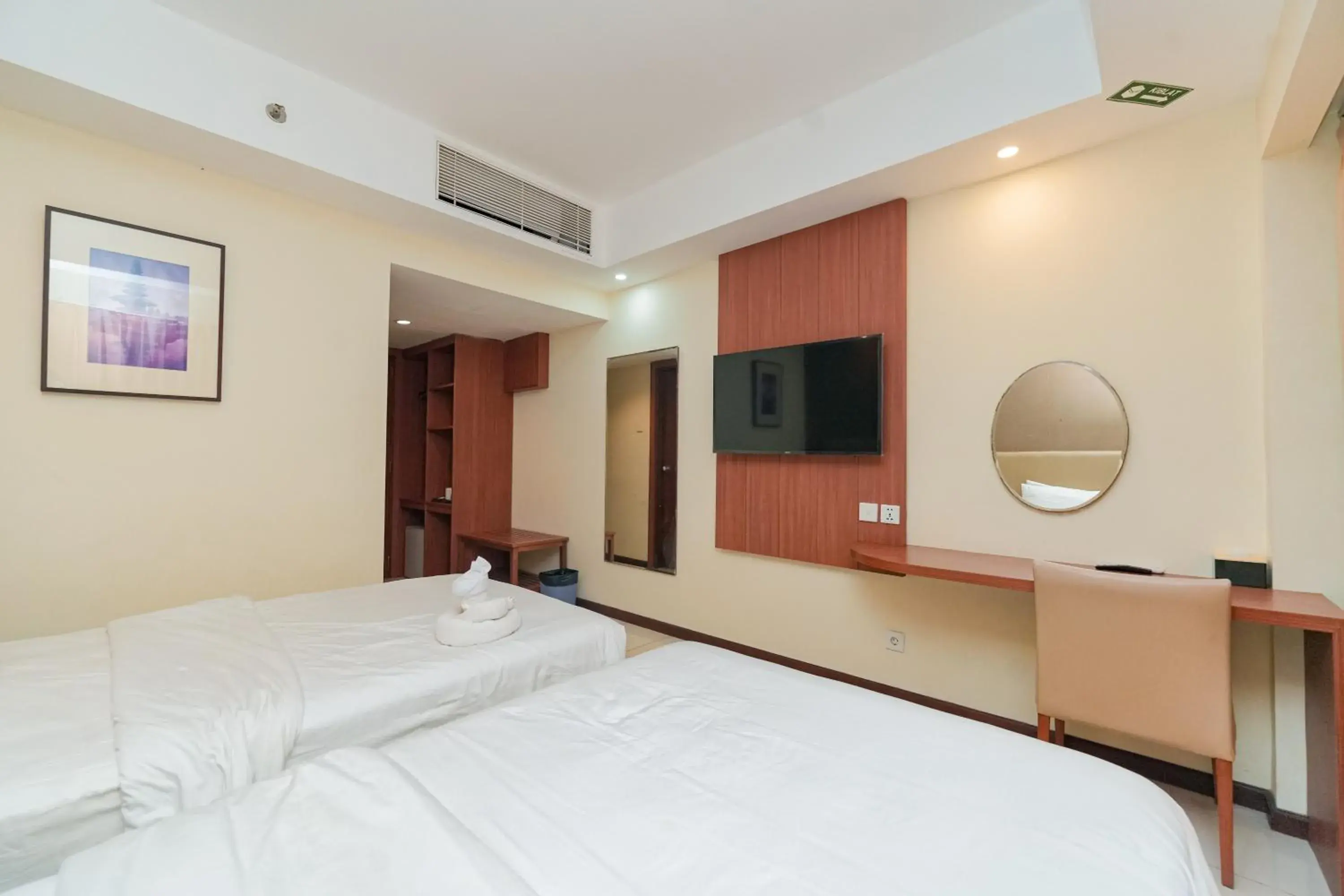 Bed in New Kuta Hotel by LORIN Bed in New Kuta Hotel by LORIN