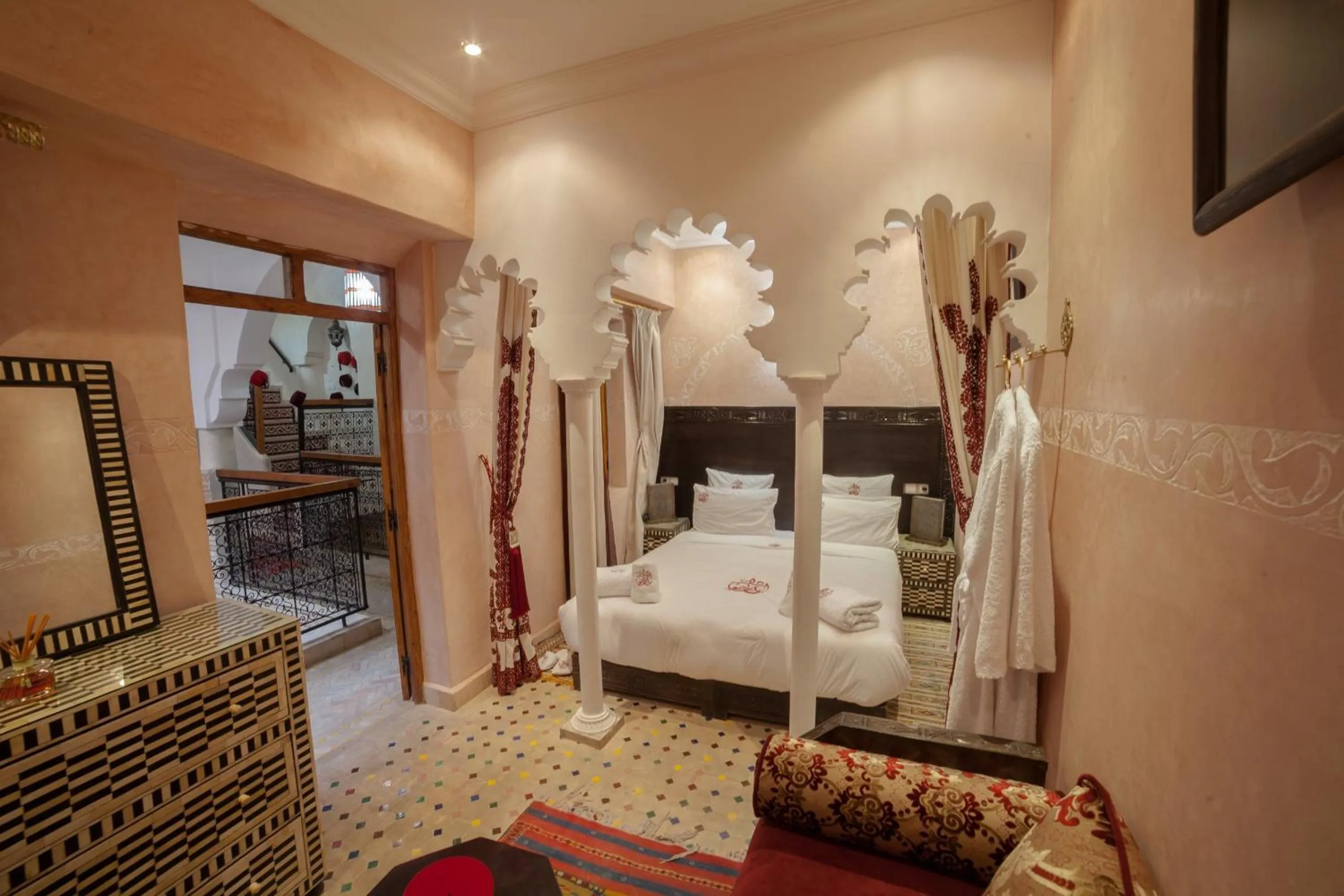 Bed in Riad Ikalimo 1