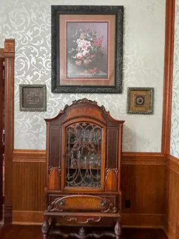 Decorative detail in Woodbine Inn and Restaurant