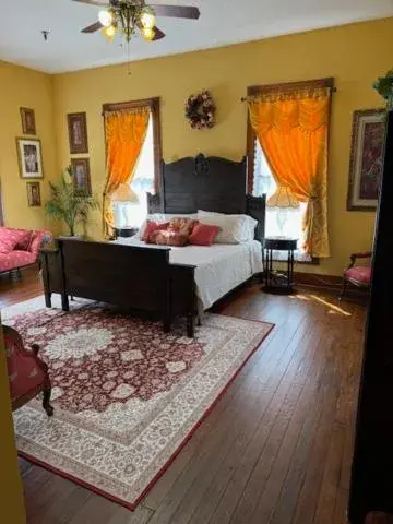 Double Room with Private Bathroom - single occupancy in Woodbine Inn and Restaurant Double Room with Private Bathroom - single occupancy in Woodbine Inn and Restaurant