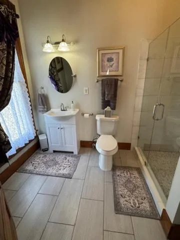 Bathroom in Woodbine Inn and Restaurant