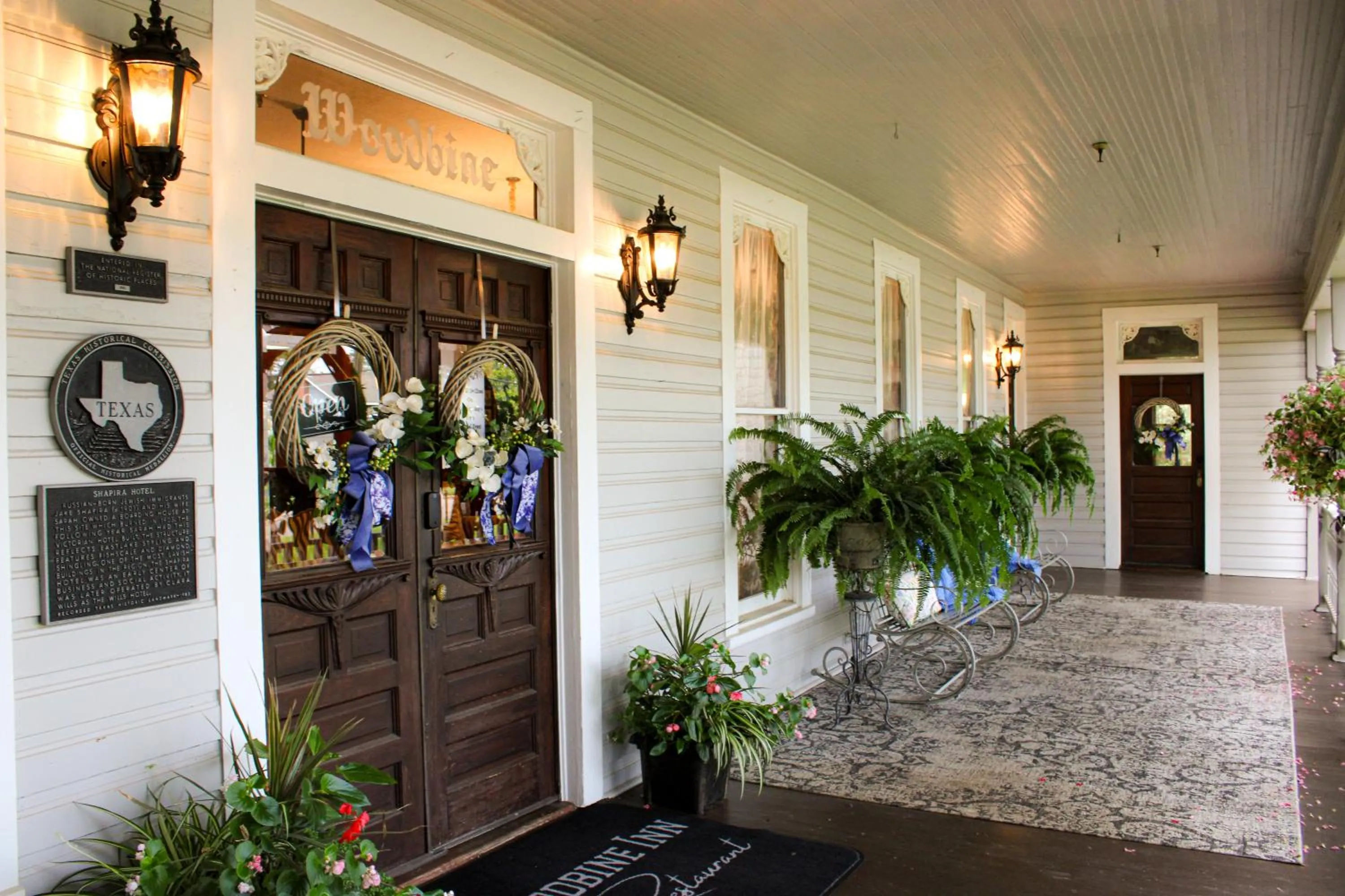 Facade/entrance in Woodbine Inn and Restaurant