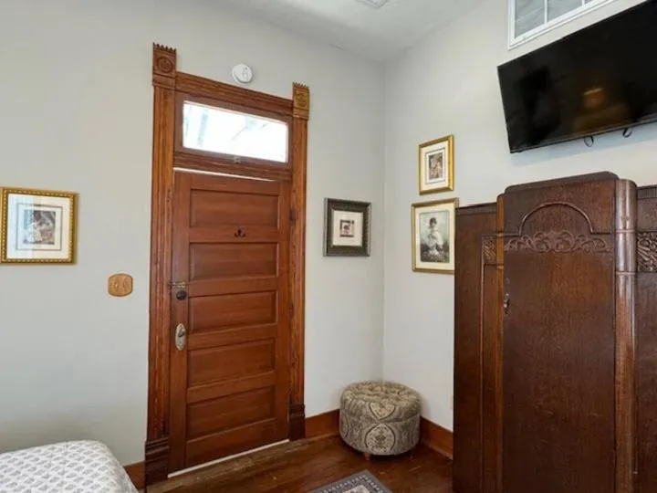 wardrobe in Woodbine Inn and Restaurant