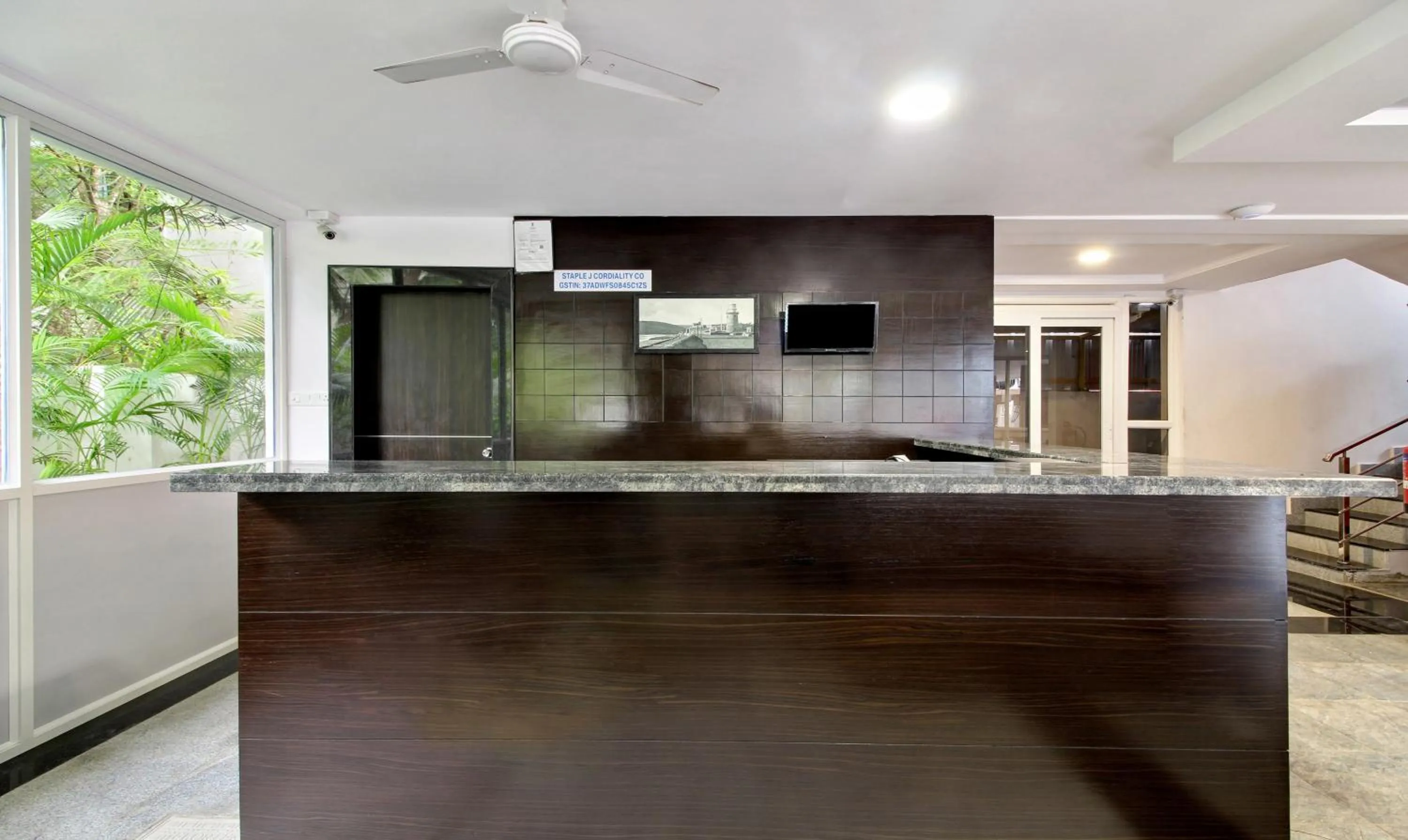 Lobby or reception in Treebo Excella