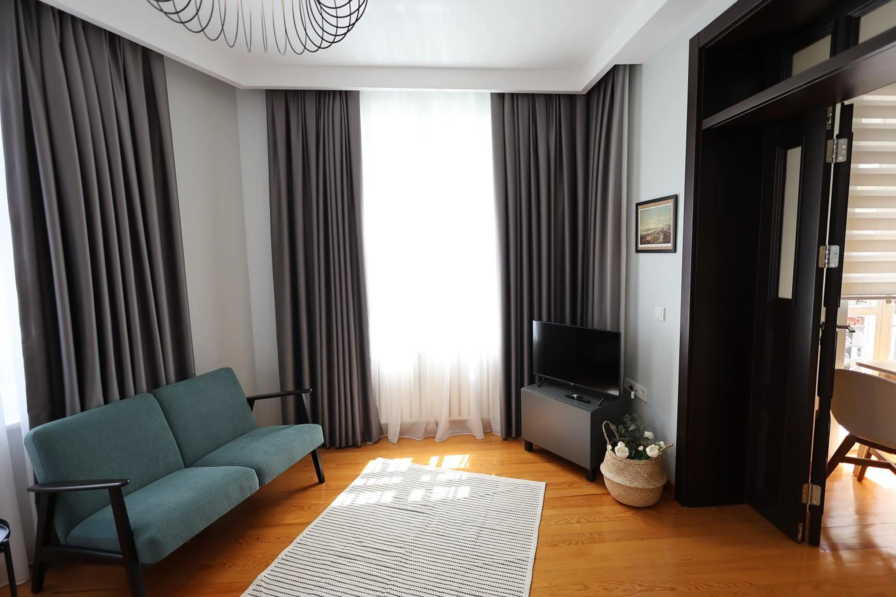 TV and multimedia in İstanbul Guesthouse