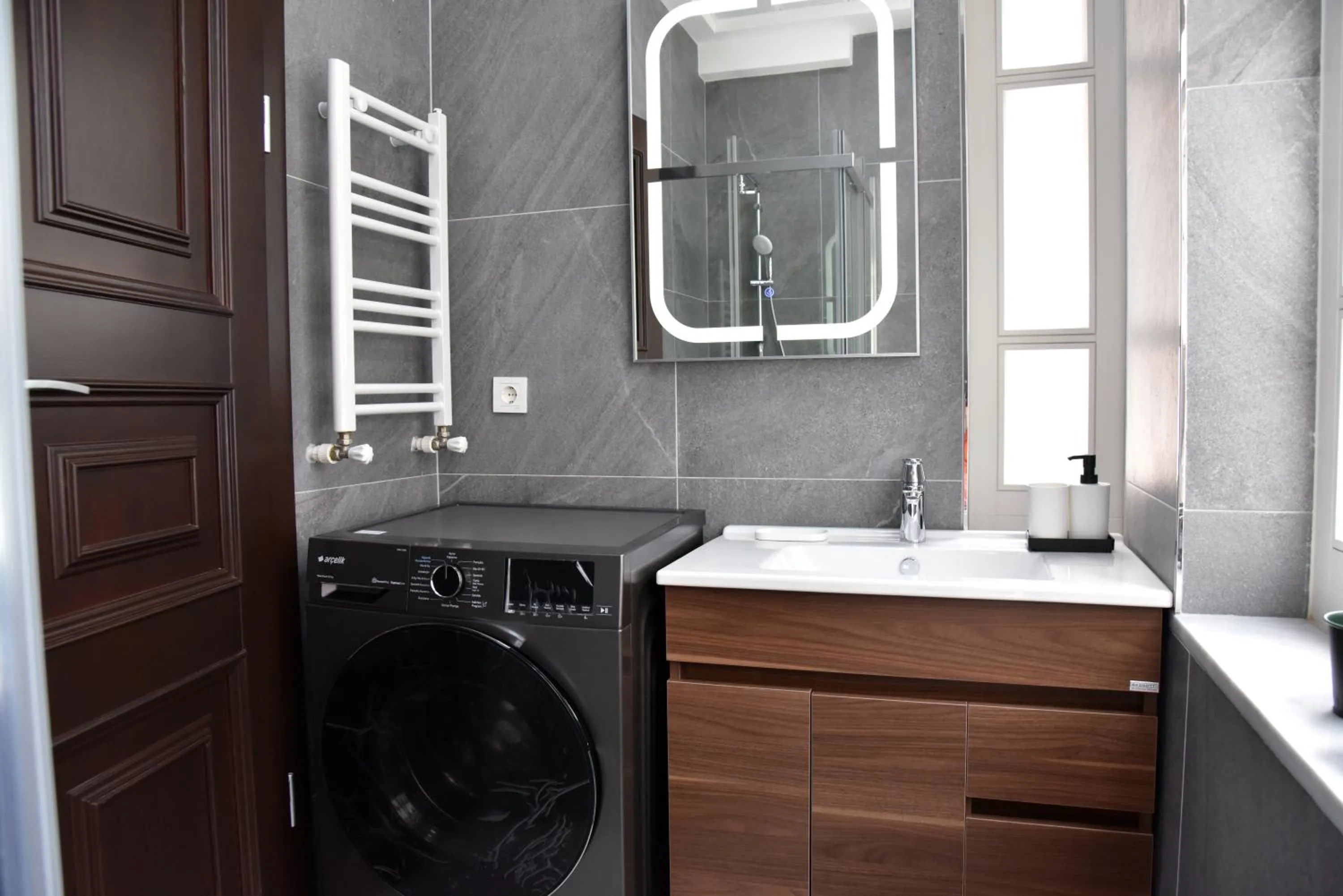 Bathroom in İstanbul Guesthouse