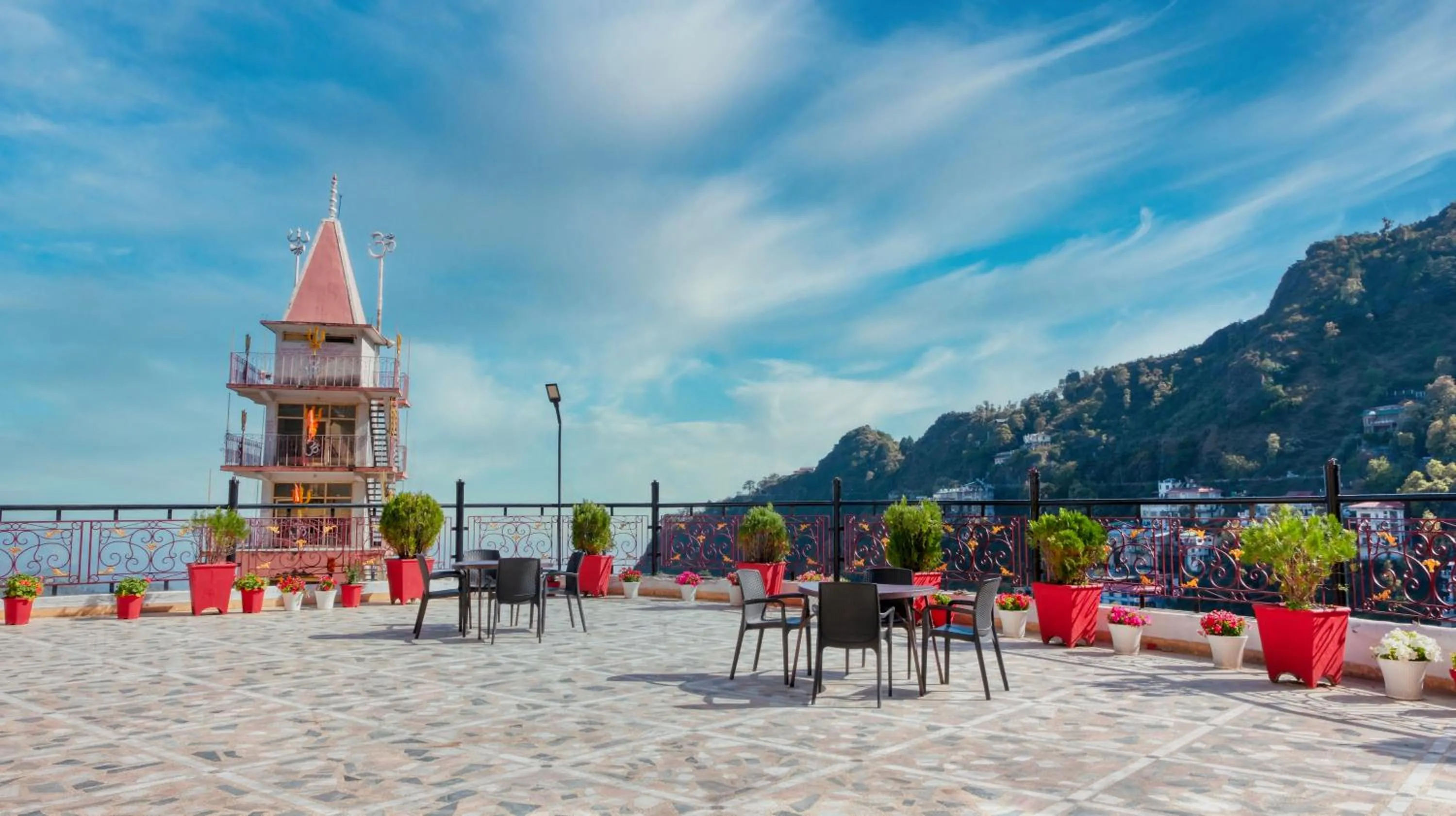 Property building in Basera Hotel, Mall Road