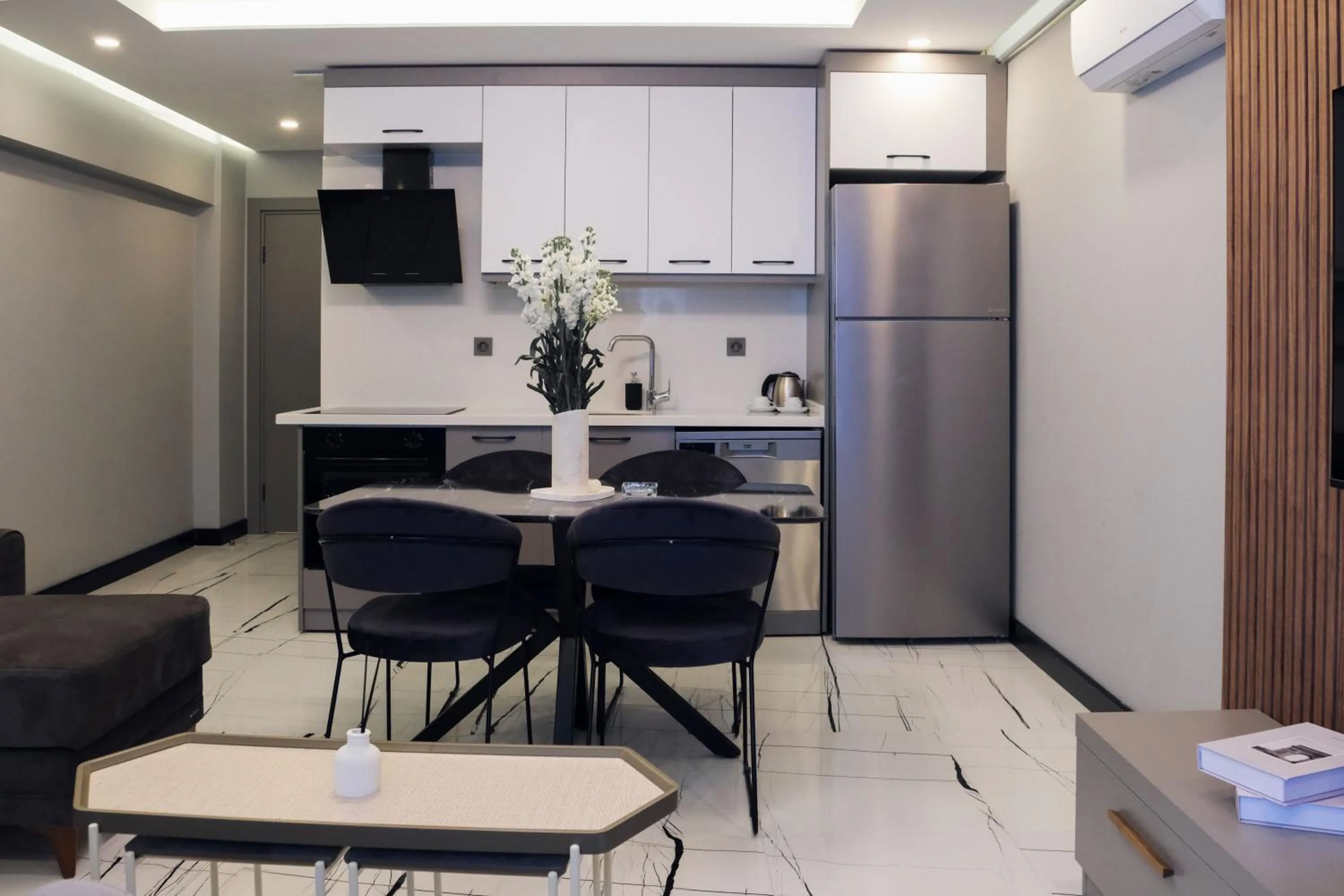 kitchen in No25 Suites Nisantasi