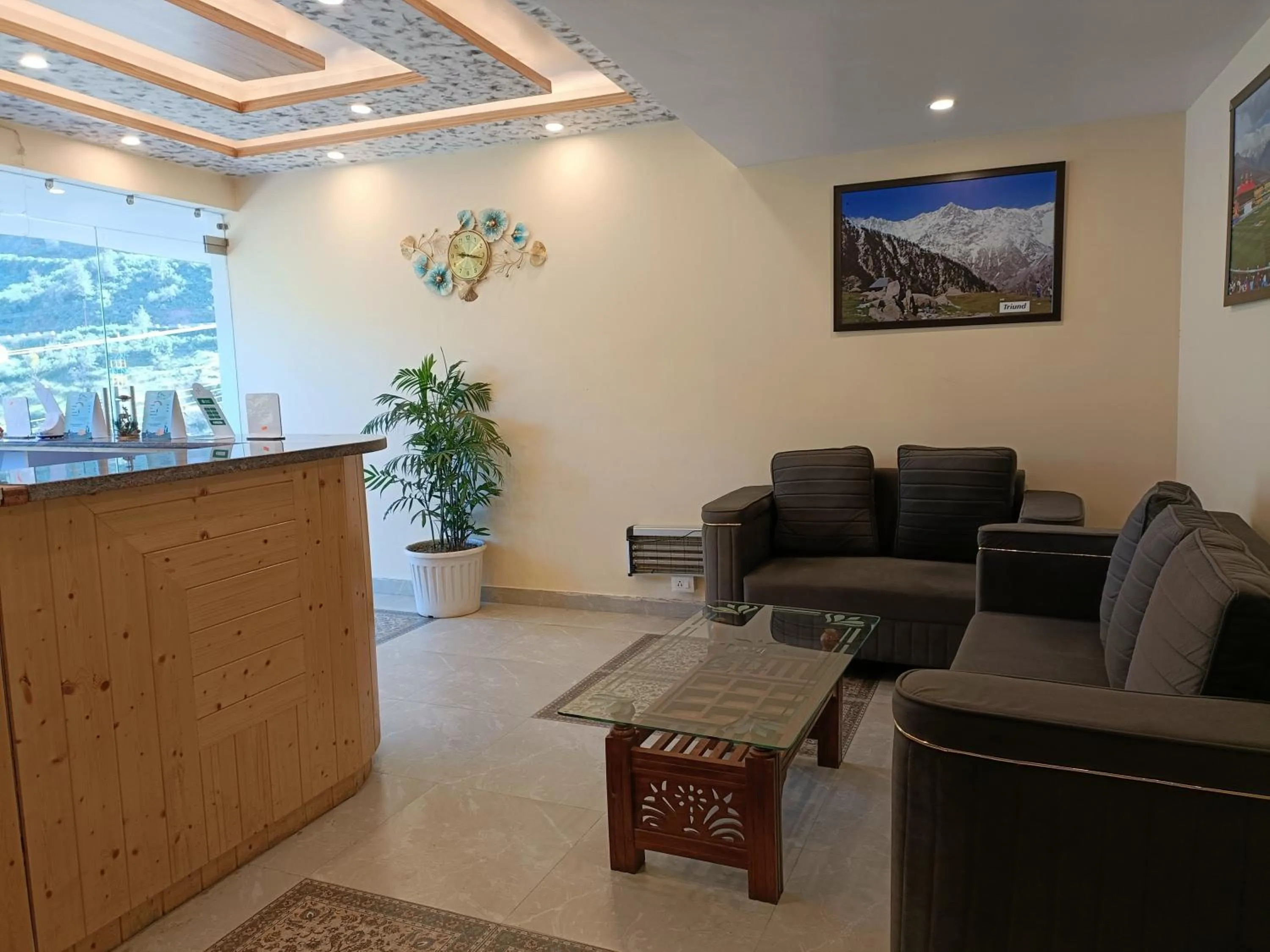 Property building in Heryk Hillview Hotel