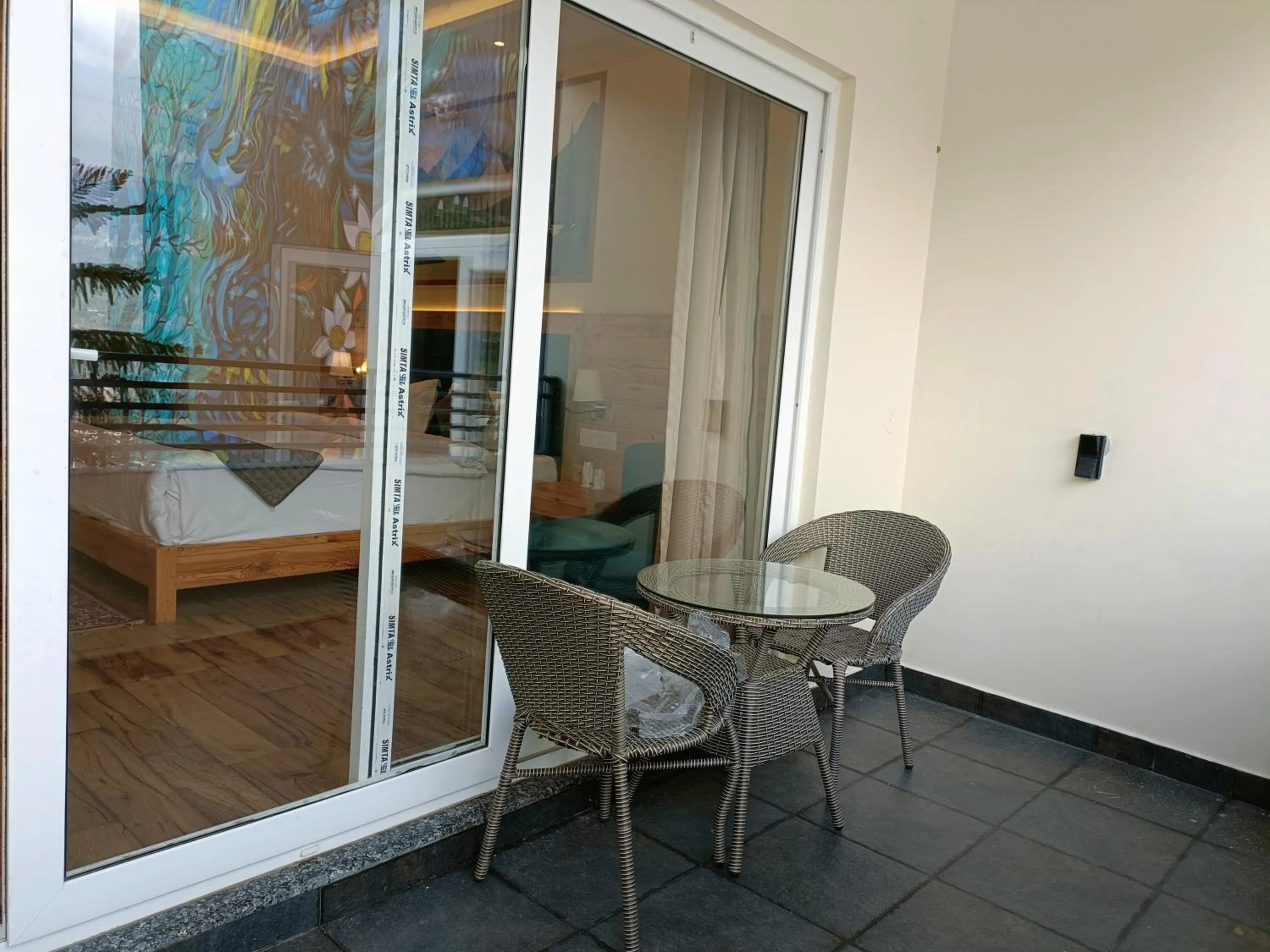 Balcony/Terrace in Heryk Hillview Hotel