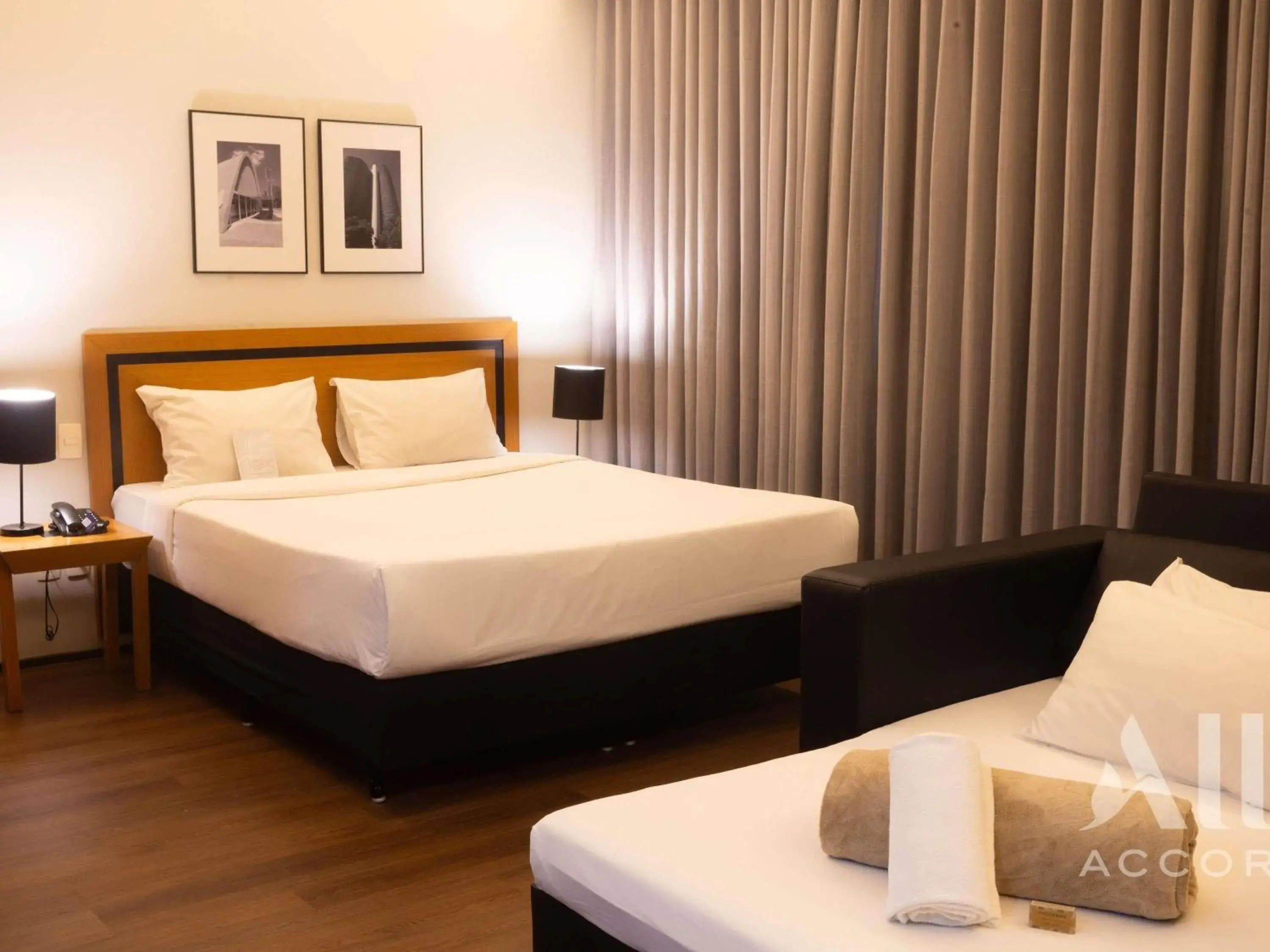 Property building, Bed in Mercure Belo Horizonte Savassi Property building, Bed in Mercure Belo Horizonte Savassi
