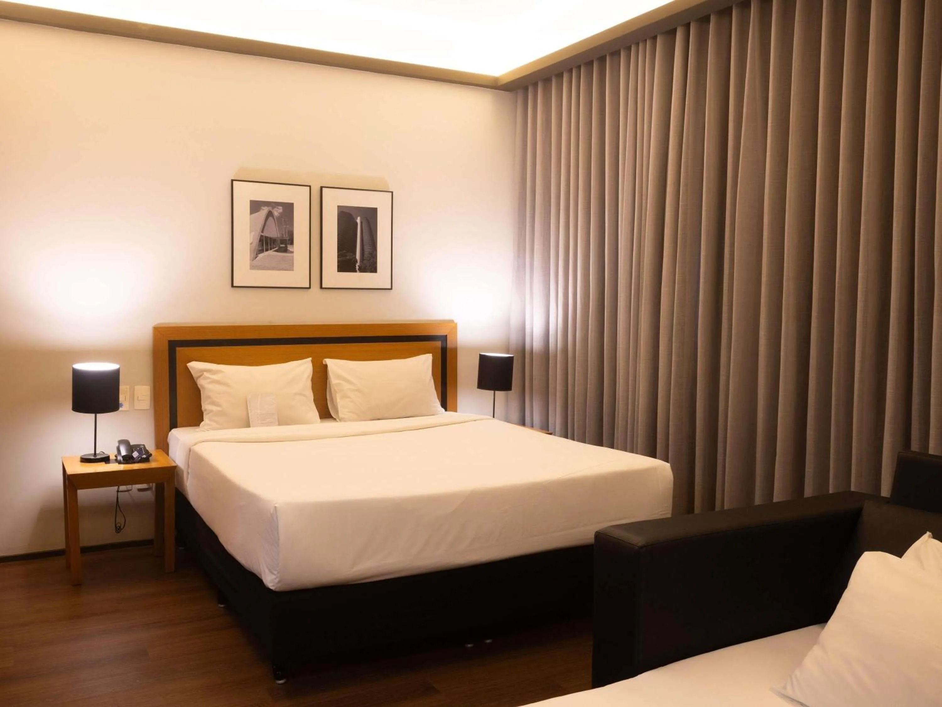 Bedroom, Bed in Mercure Belo Horizonte Savassi