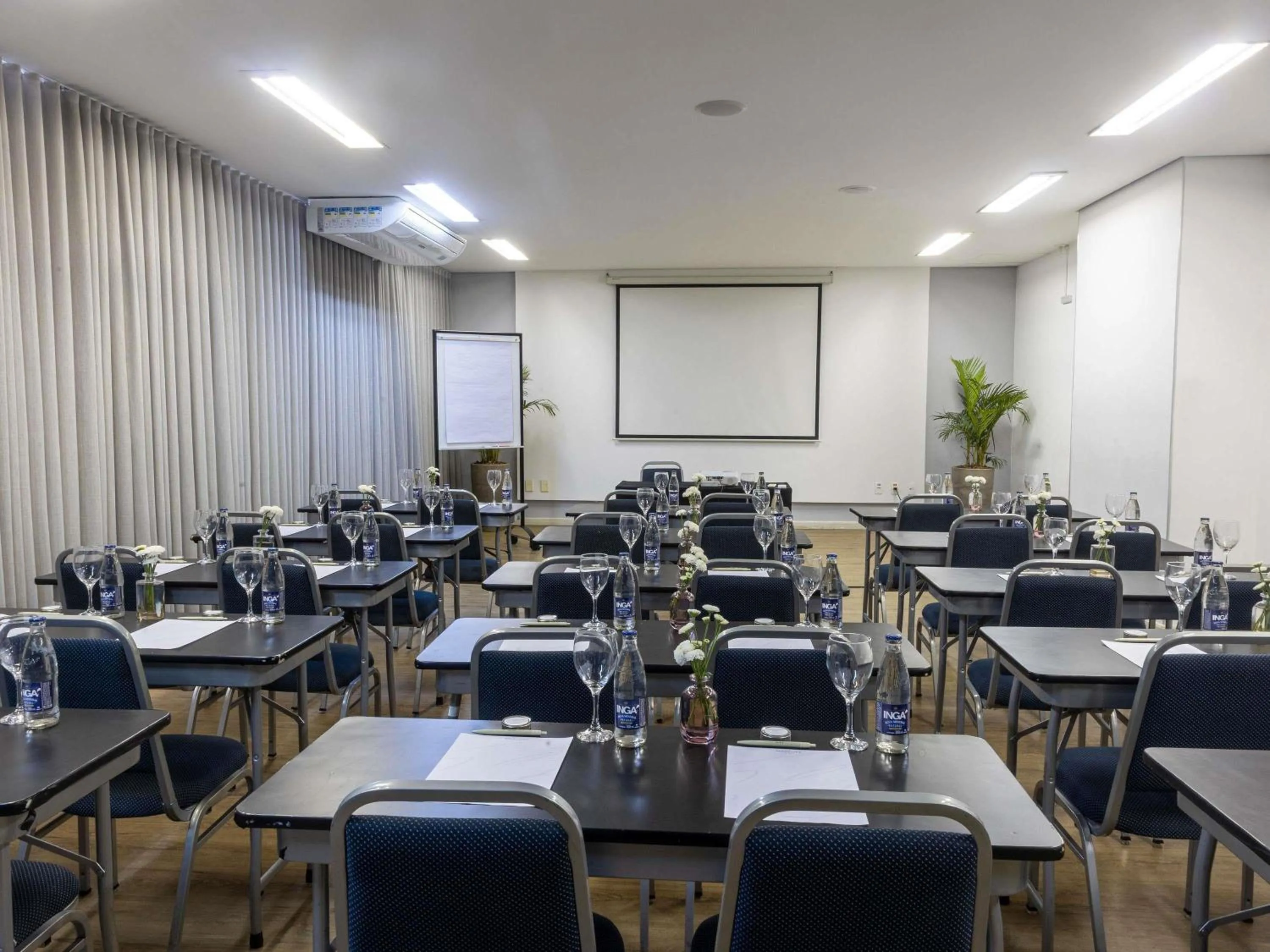 Meeting/conference room in Mercure Belo Horizonte Savassi