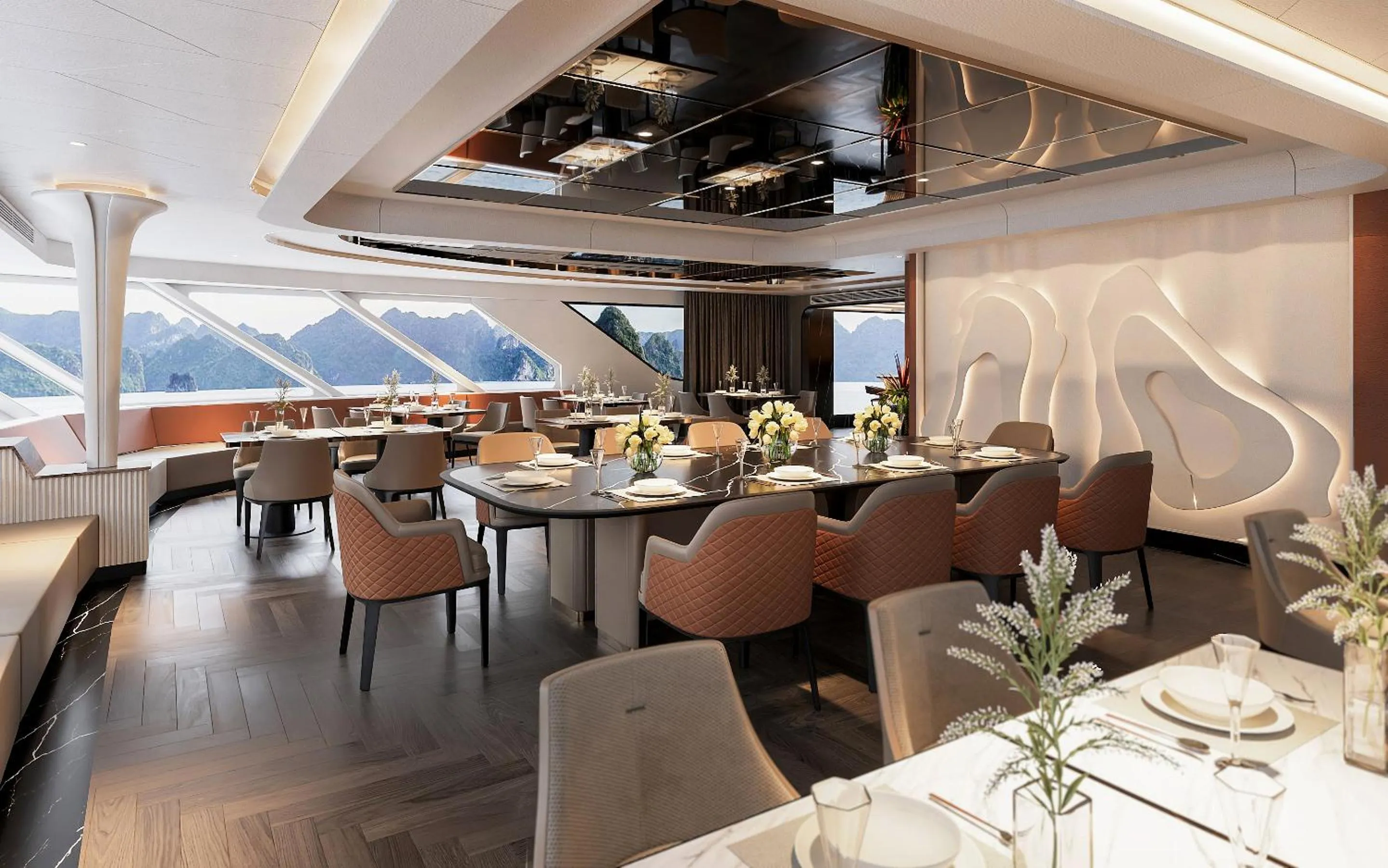 Restaurant/places to eat in Grand Pioneers Halong Bay Cruise 2