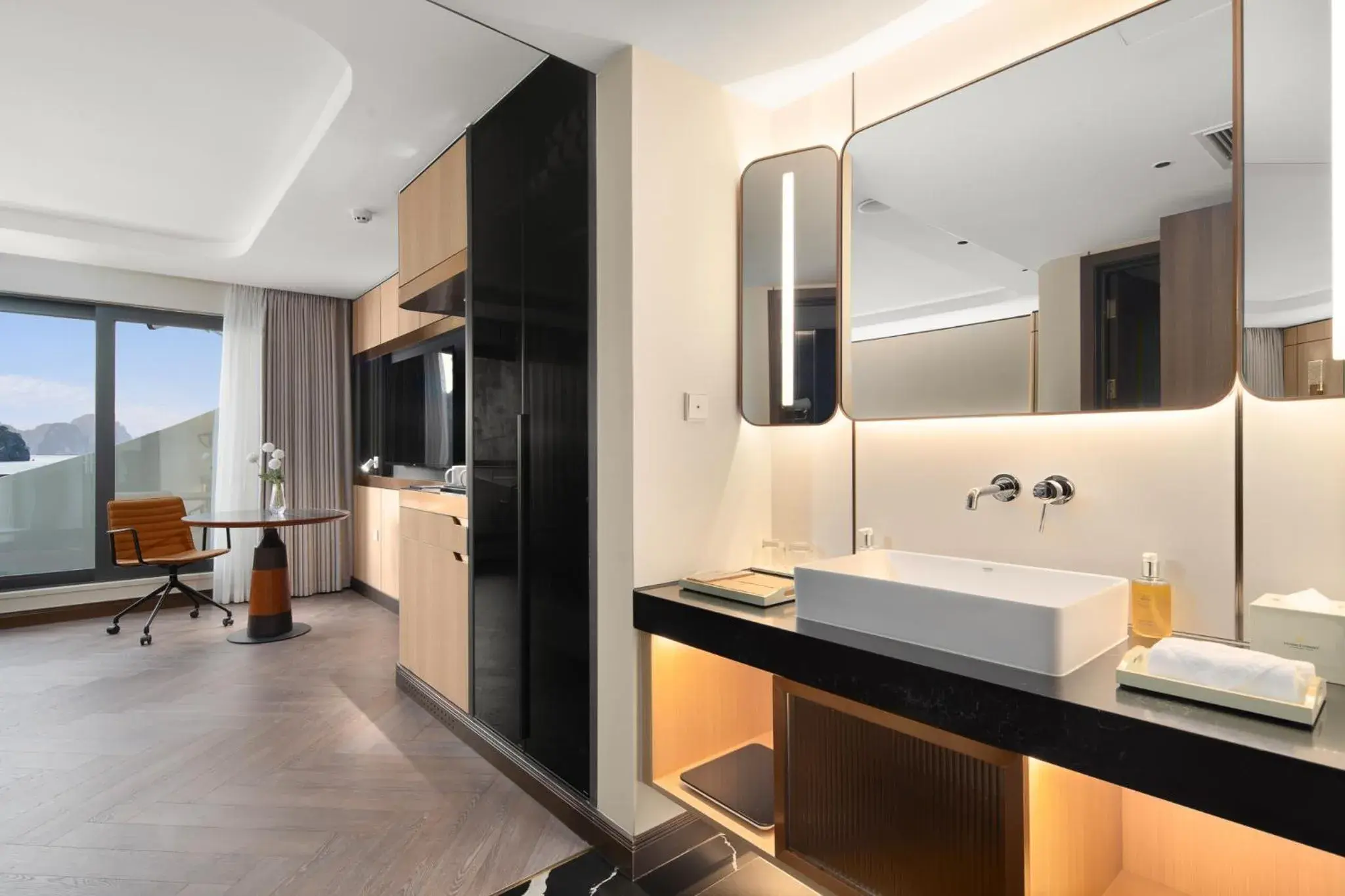 Bathroom in Grand Pioneers Halong Bay Cruise 2 Bathroom in Grand Pioneers Halong Bay Cruise 2