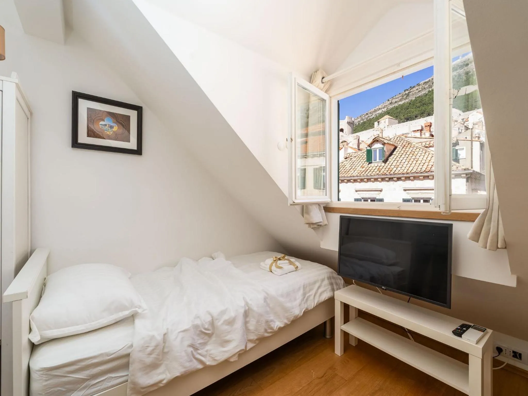 Lumin Guest House