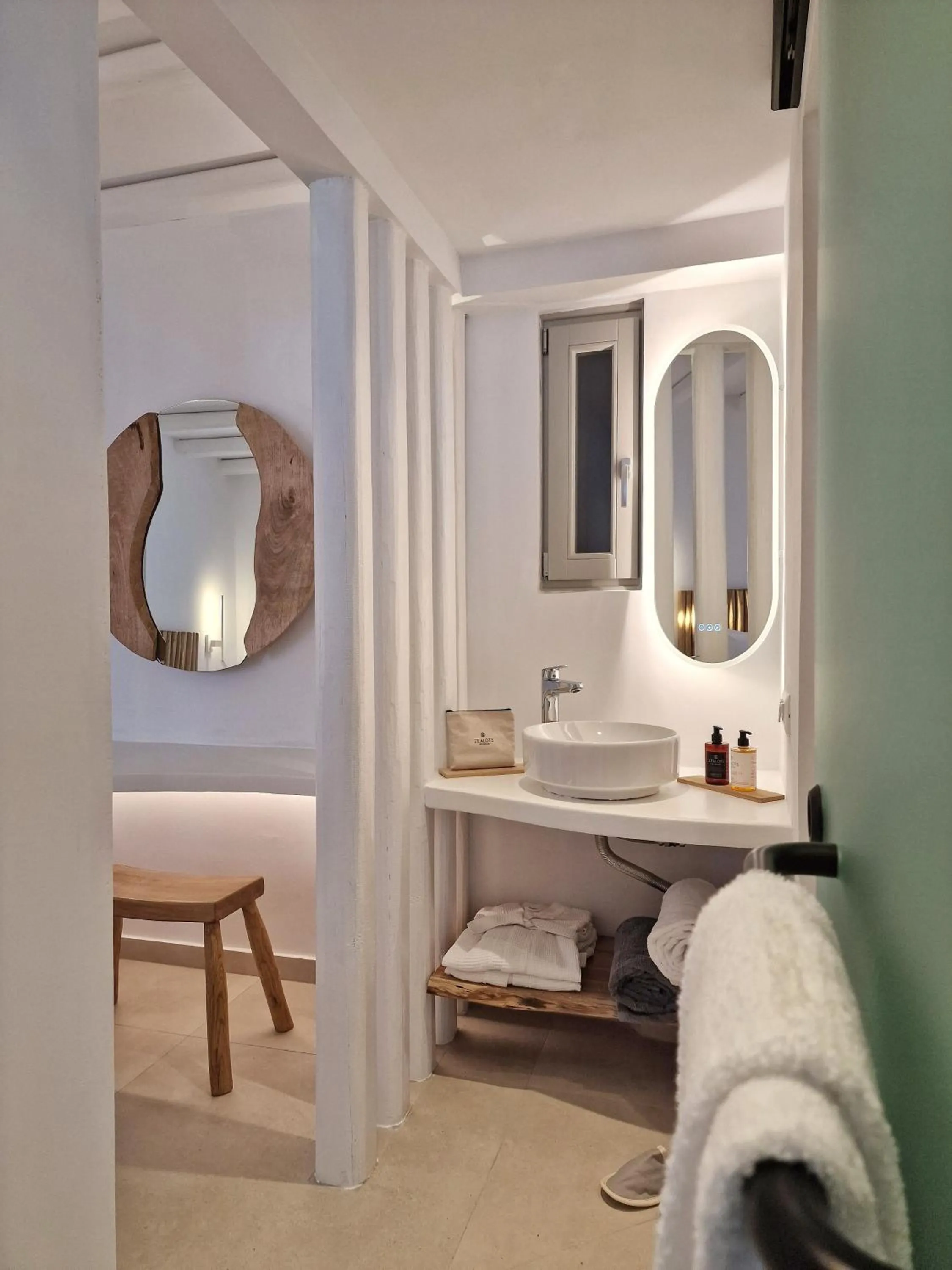 AGADA Folegandros Suites & Villas Adults Only