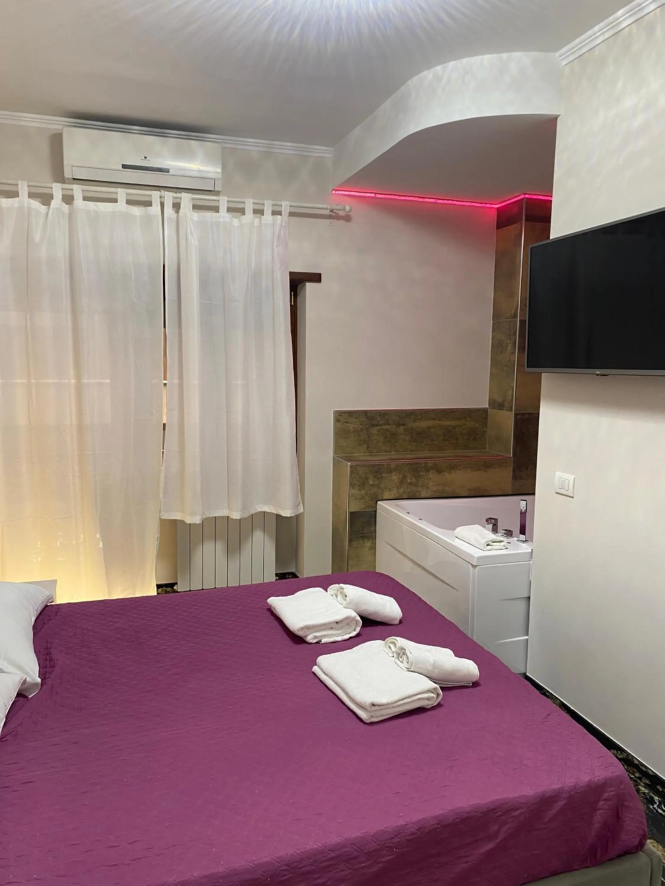 Bed in B&B Caos Calmo