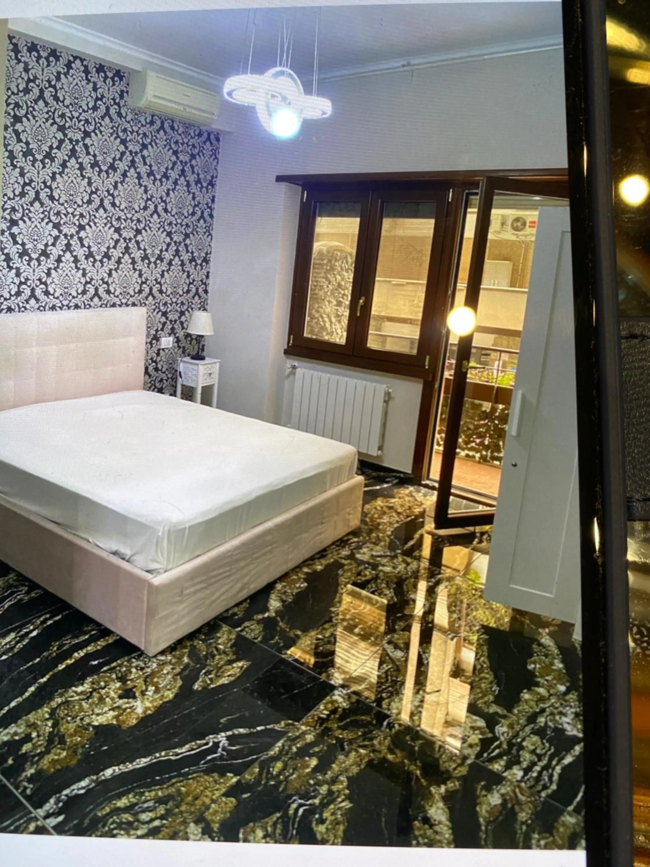 Bed in B&B Caos Calmo