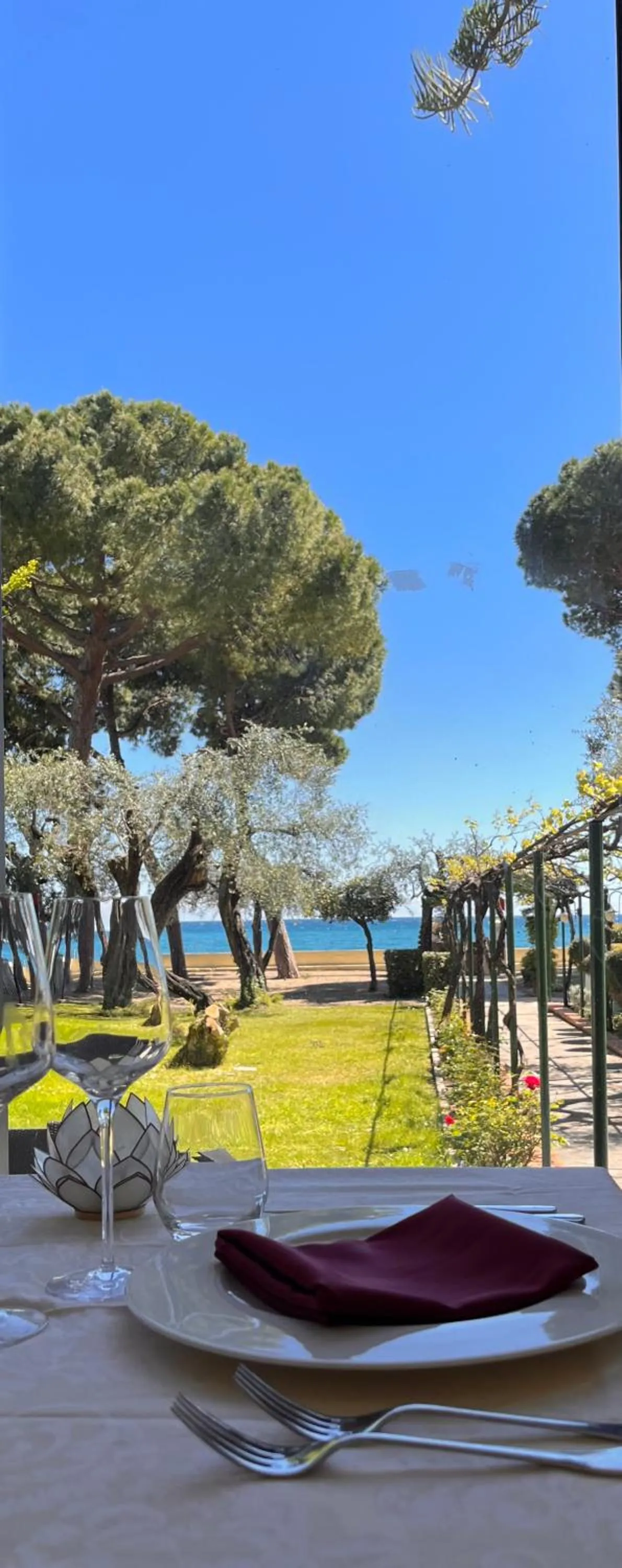 Day in Hotel Eden Park