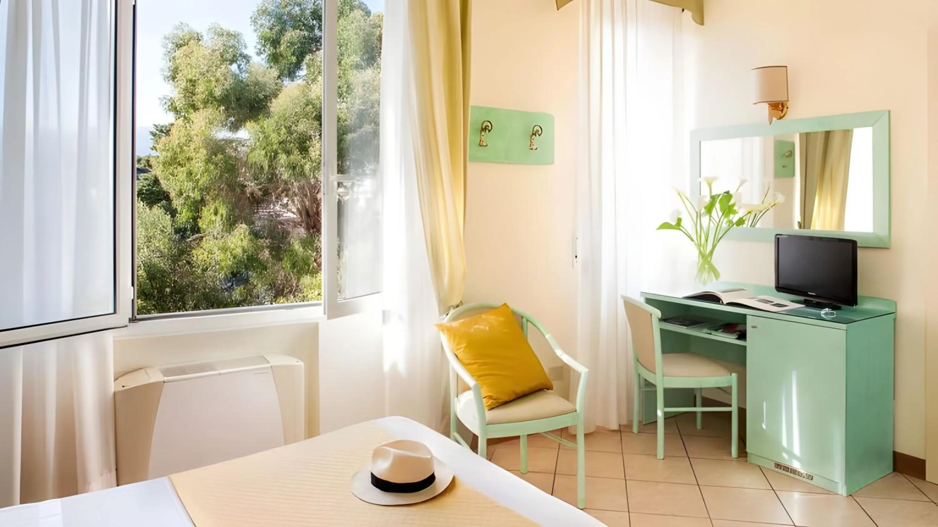 View (from property/room) in Hotel Eden Park