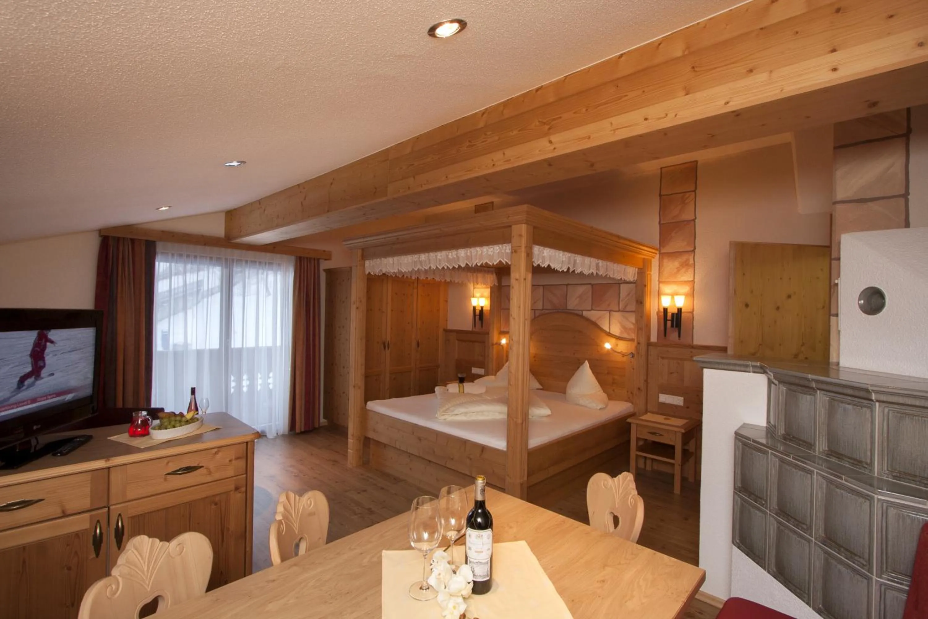 Bedroom, Bed in Kinderhotel Laderhof