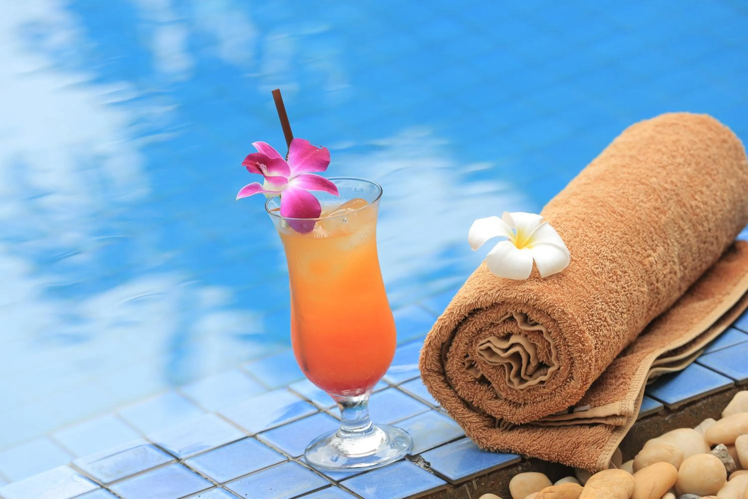 Swimming pool in Kouprey Hotel