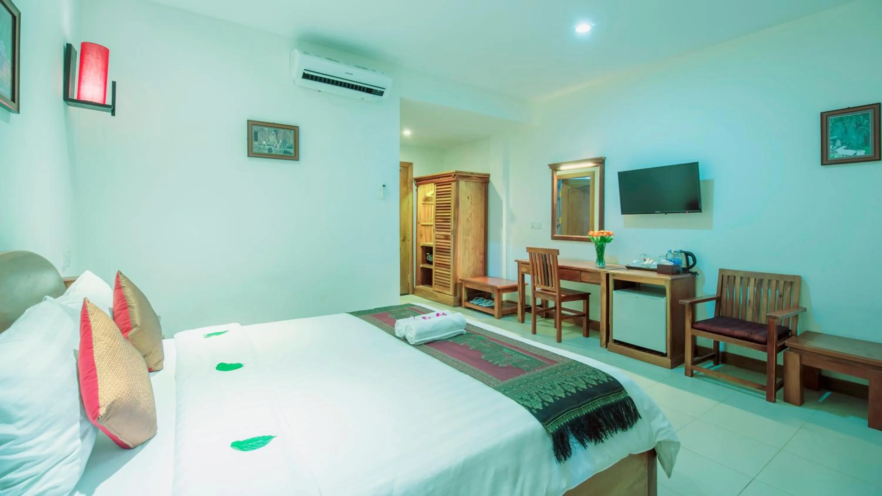 Bedroom, Bed in Kouprey Hotel