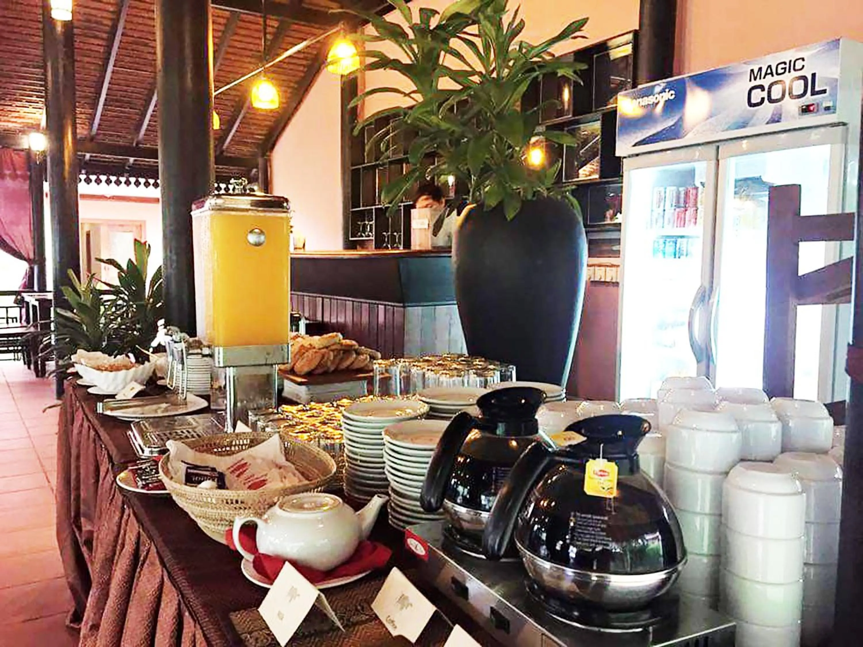 Restaurant/places to eat in Kouprey Hotel