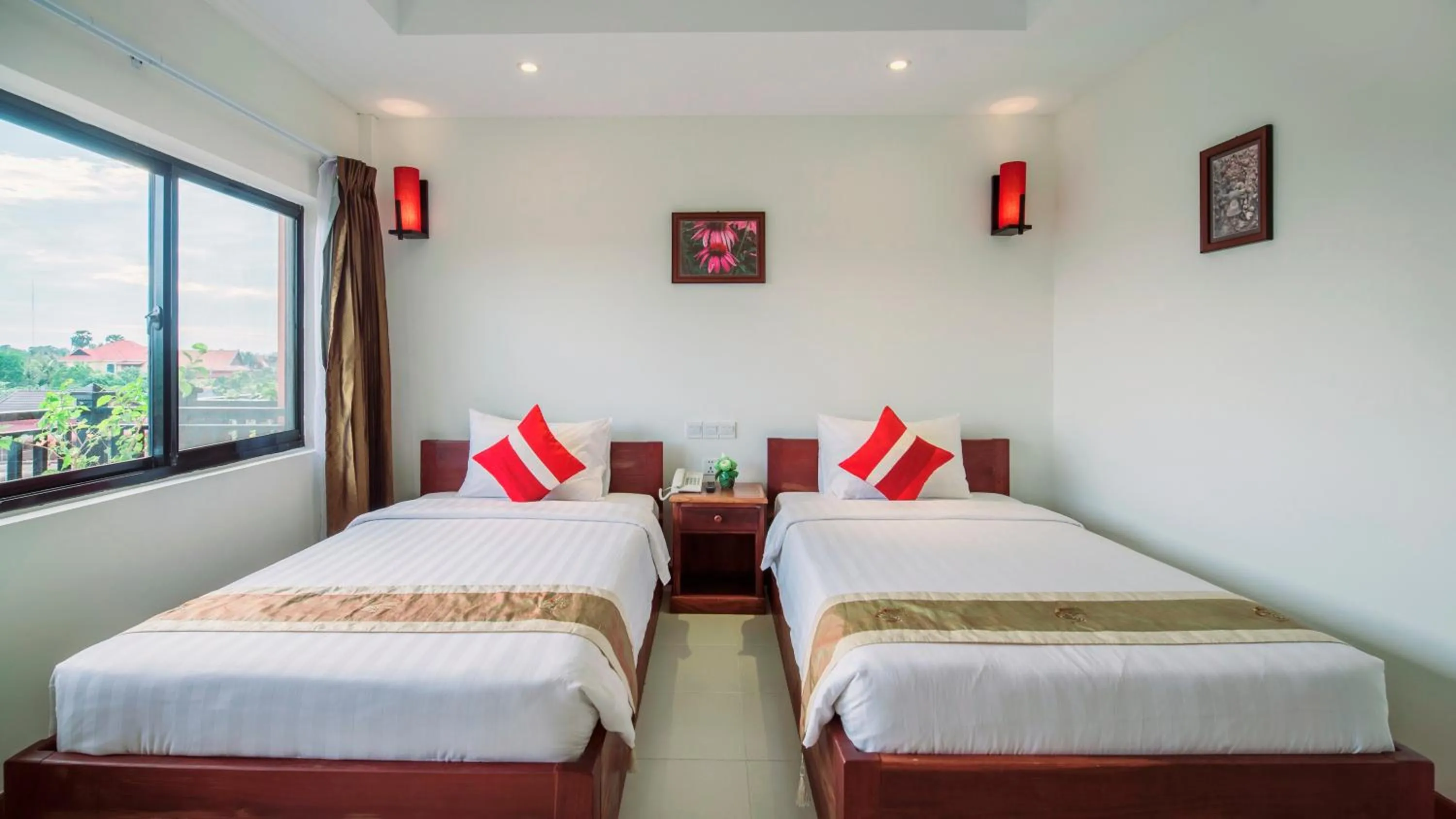 Bedroom, Bed in Kouprey Hotel