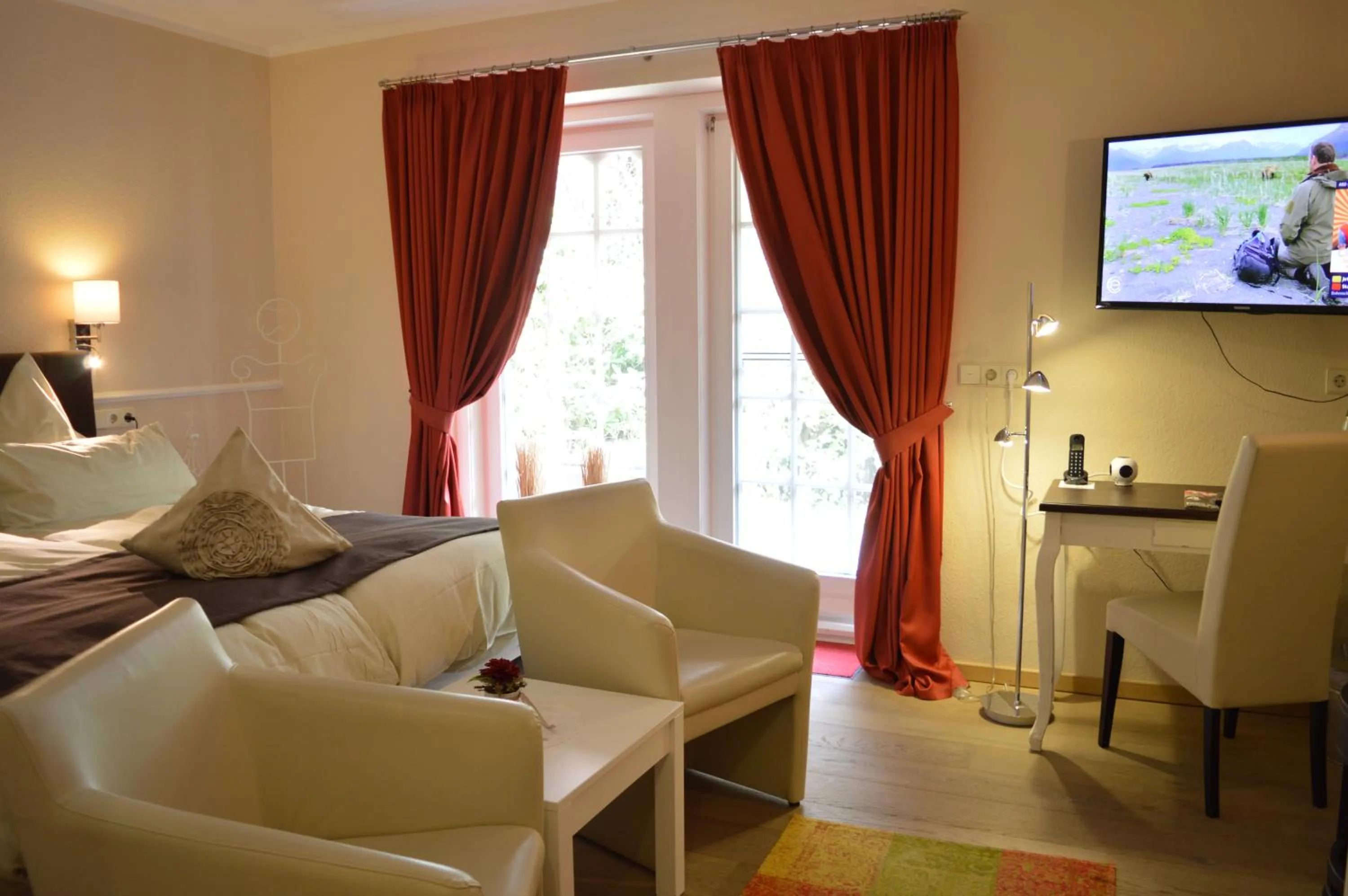 Photo of the whole room, Bed in Landhaus Zum Heidewanderer mit THERMEplus