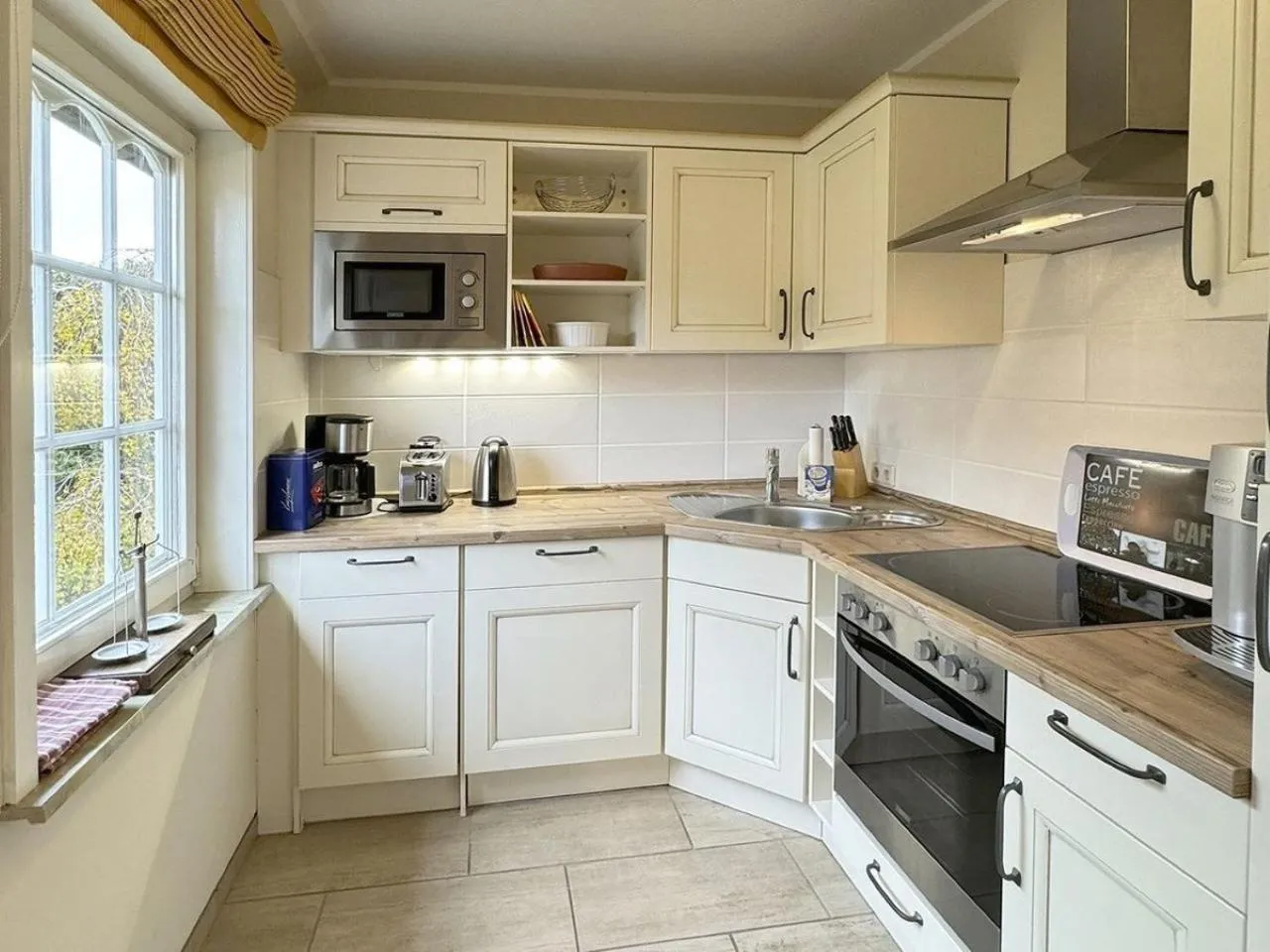 kitchen in Landhaus Zum Heidewanderer mit THERMEplus