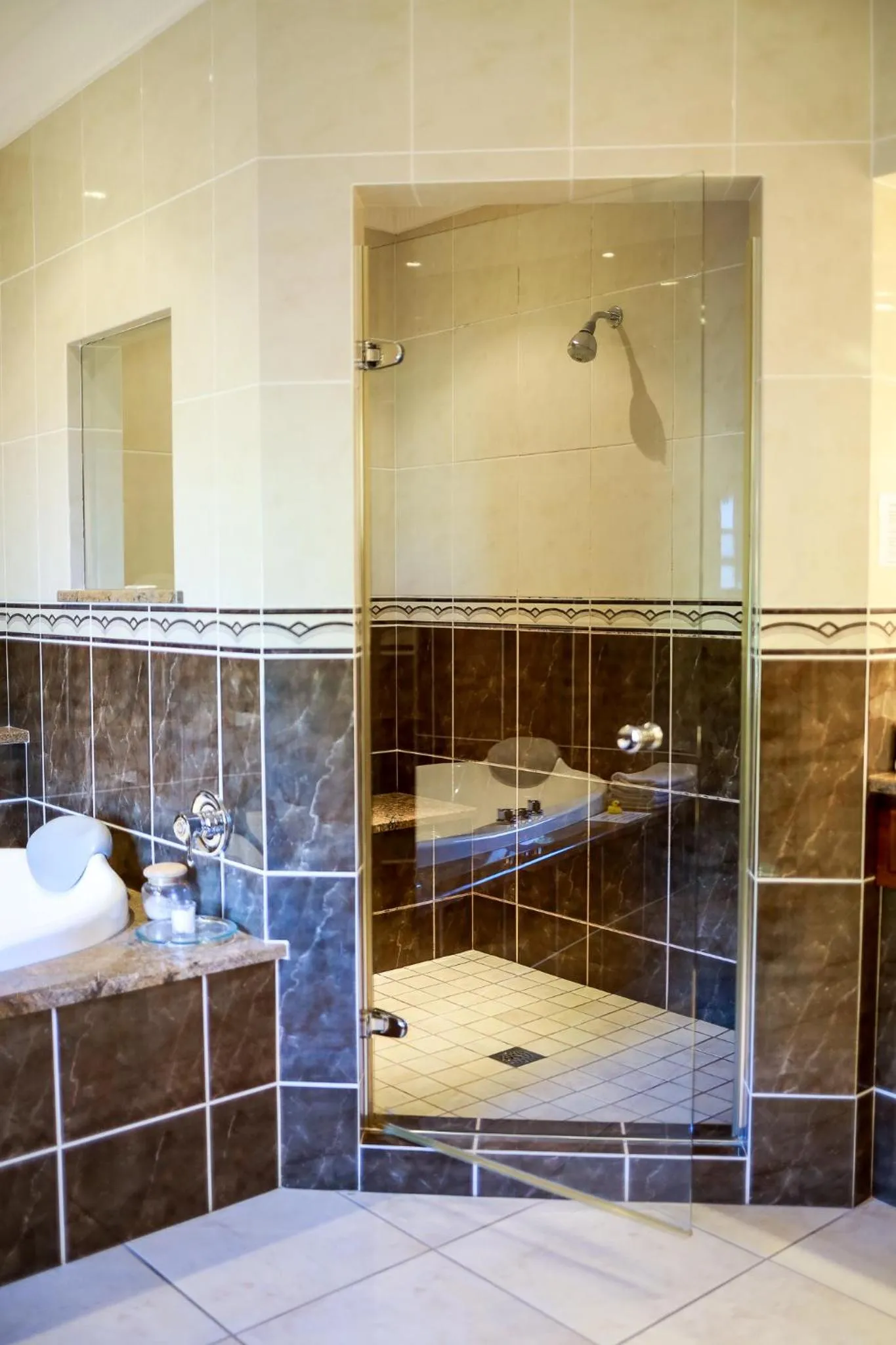 Shower in Altes Landhaus Country Lodge