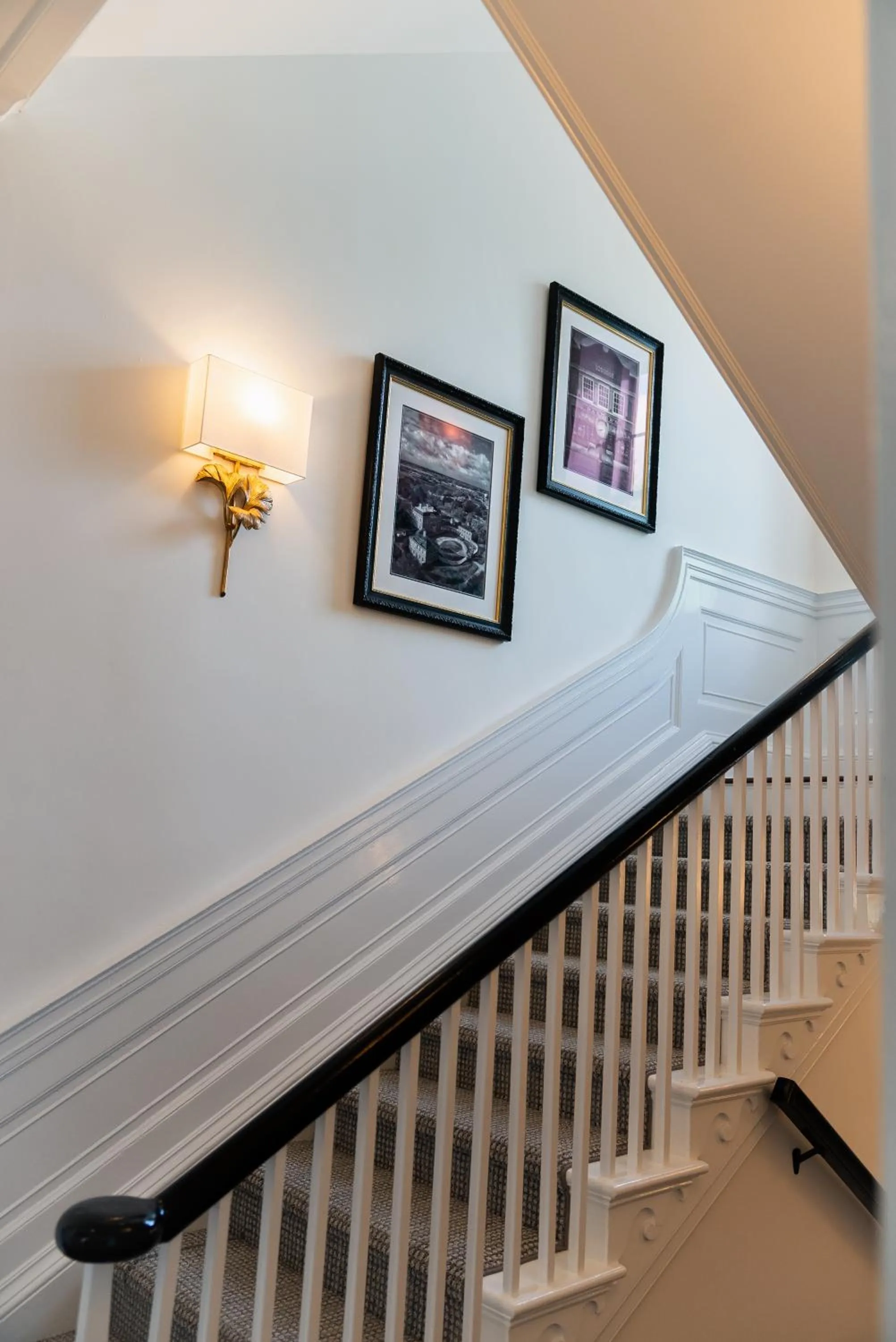 Decorative detail in The Harvey