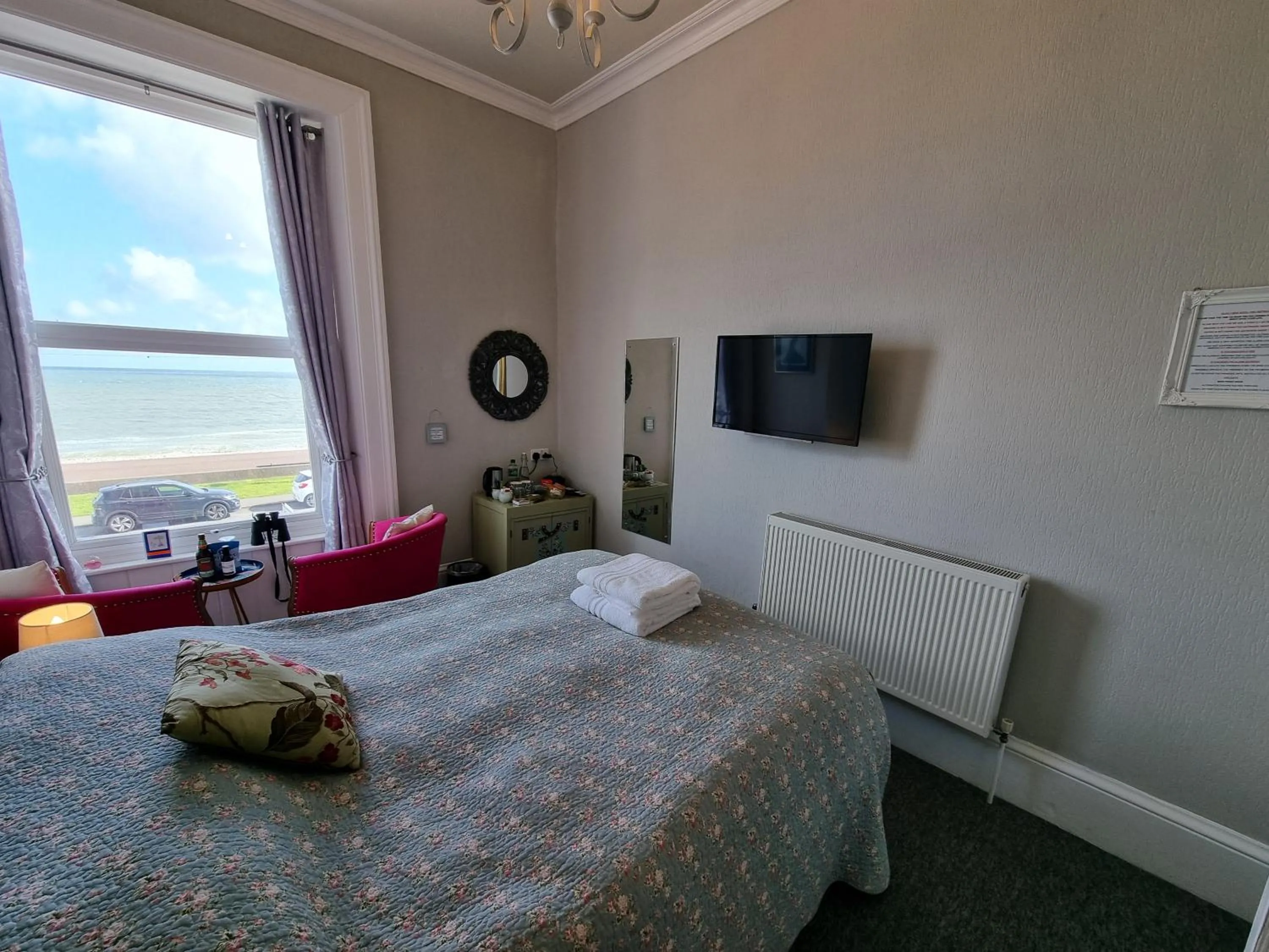 Bedroom, Bed in Glan Y Mor Hotel (Adult Only)