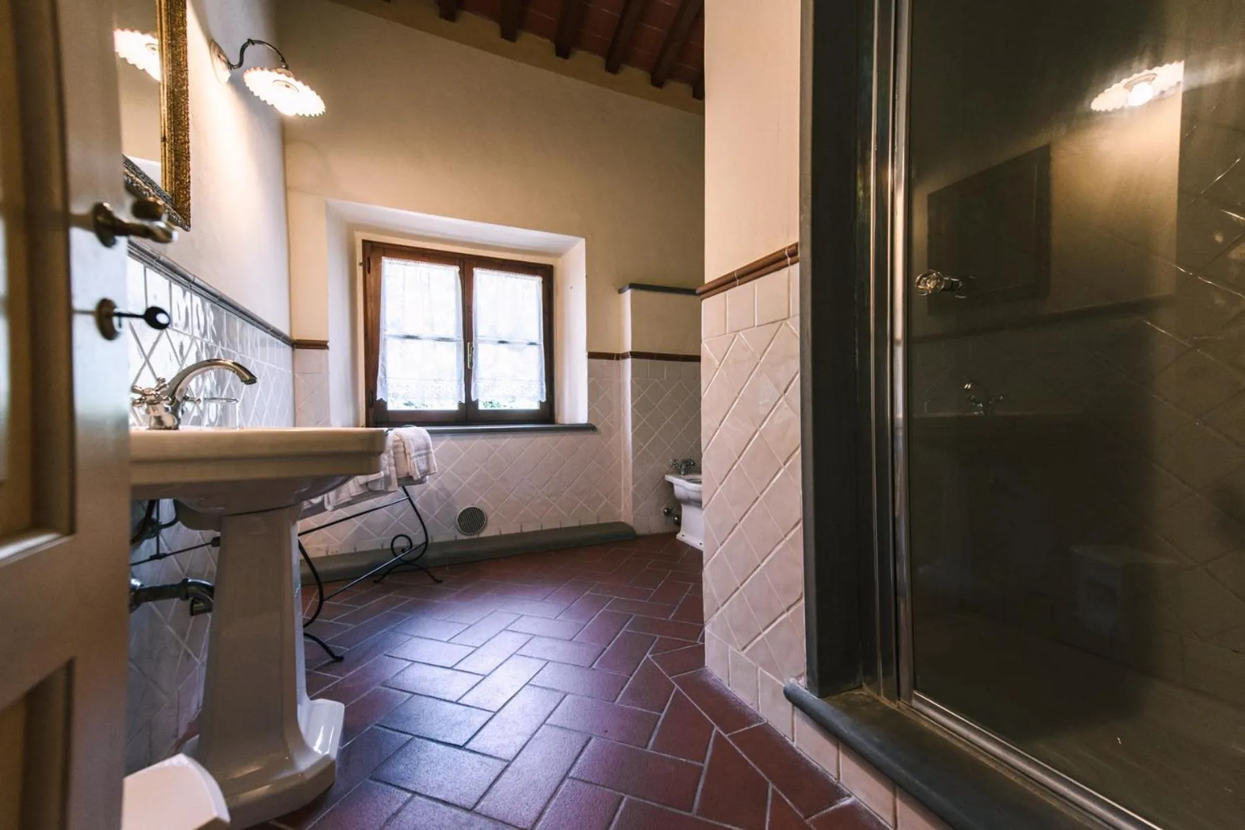 Shower in Tenuta Quarrata